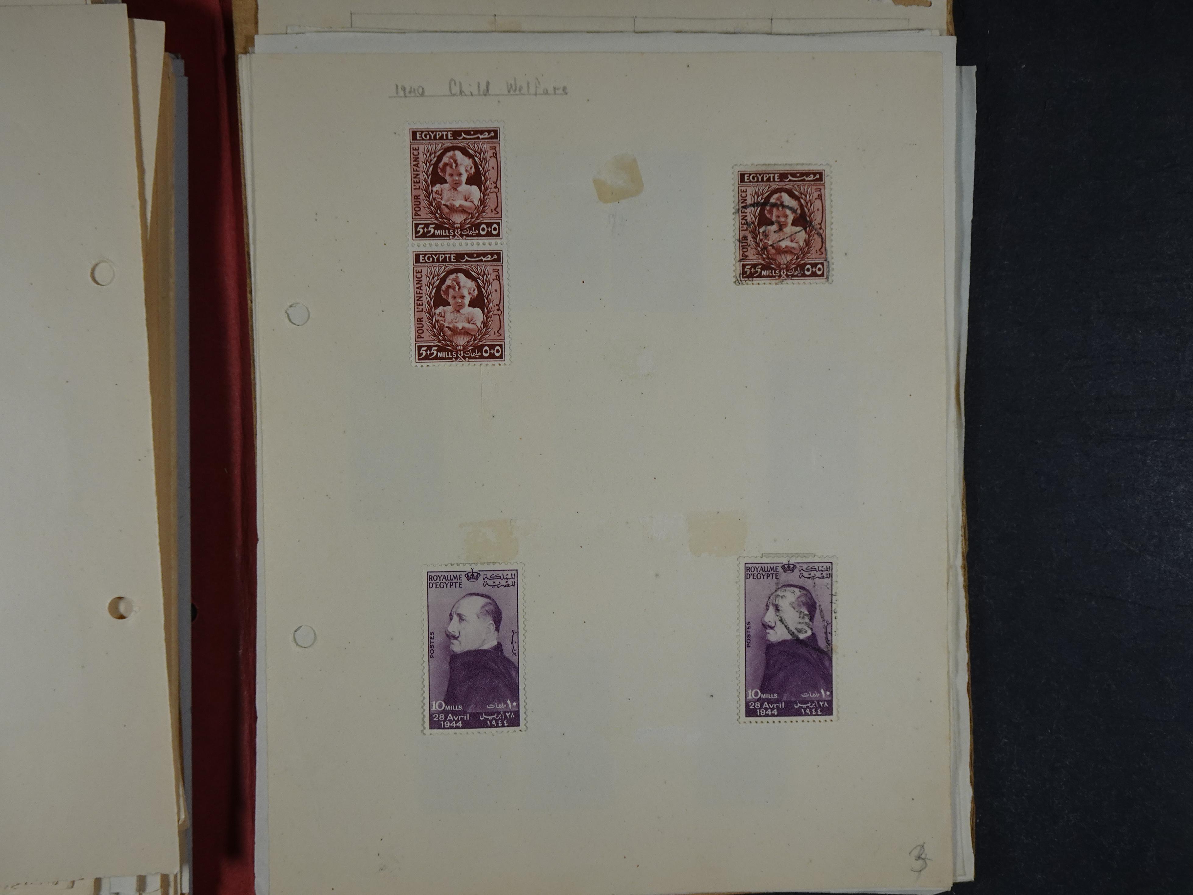 Redelijk compleet verzameling  zonder veel bijzonderdelen.
Veel 1e plakker. 128