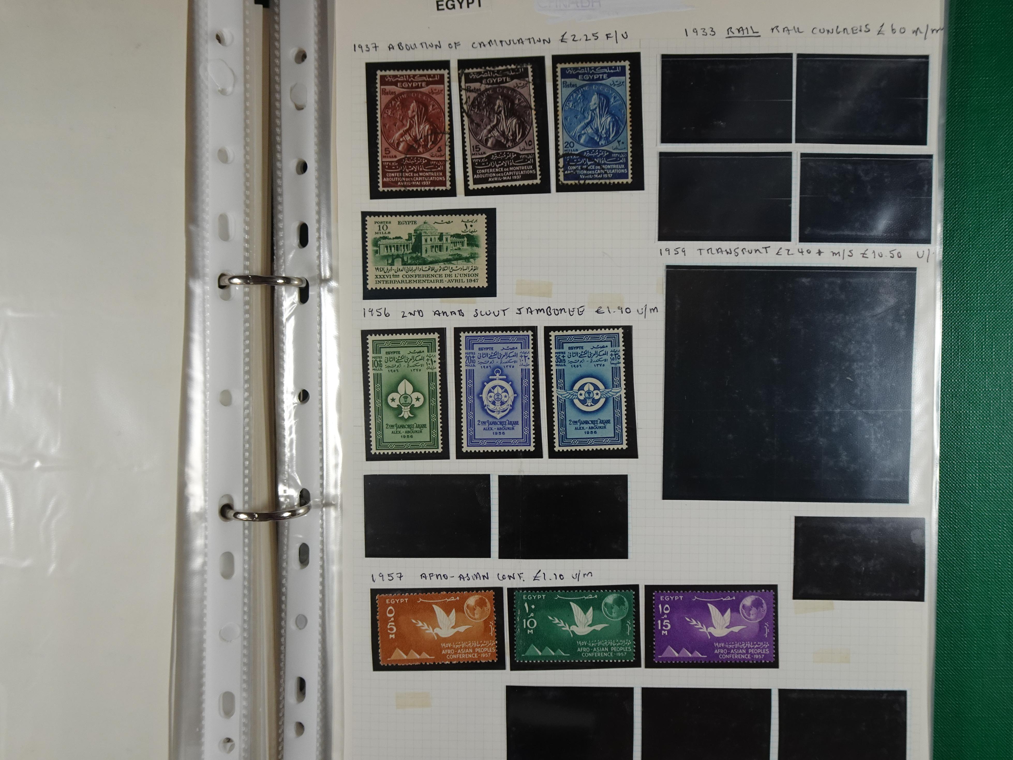 Redelijk compleet verzameling  zonder veel bijzonderdelen.
Veel 1e plakker. 213