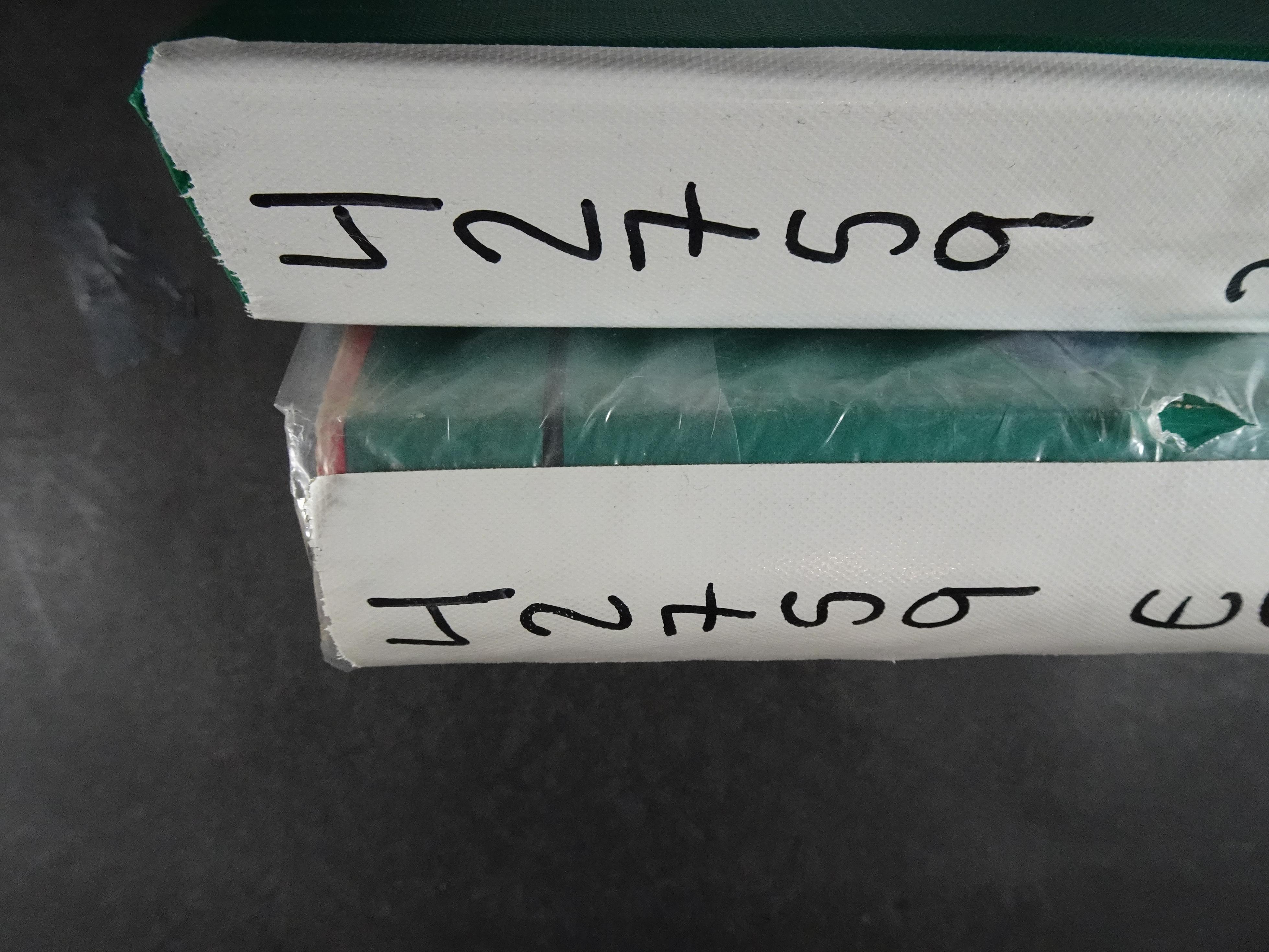 Redelijk compleet verzameling  zonder veel bijzonderdelen.
Veel 1e plakker. 230