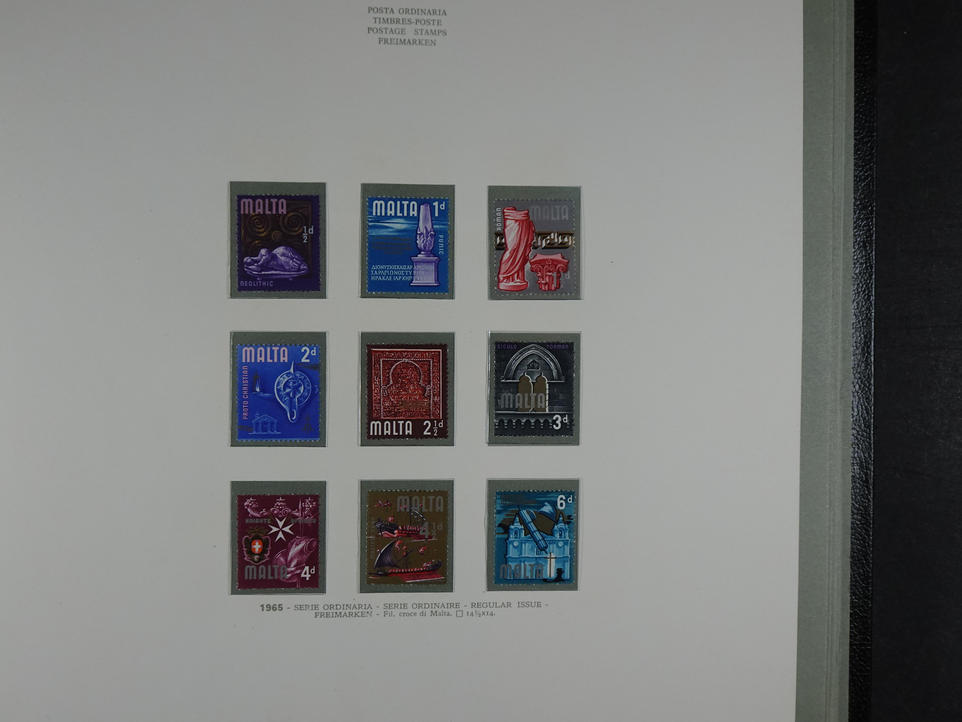 Compleet postfrisse verzameling 1964 - 1984 incl. blokken. 2