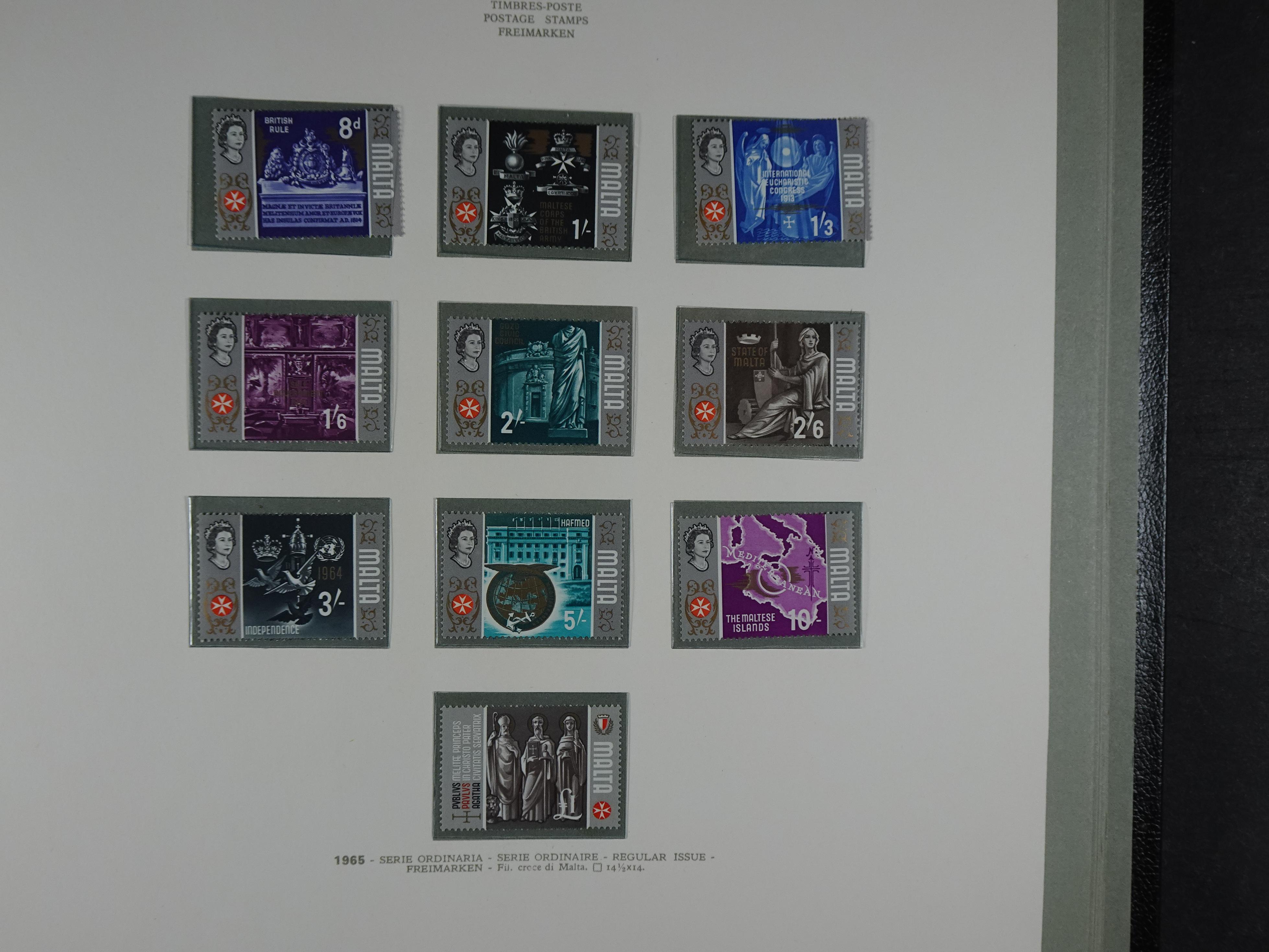 Compleet postfrisse verzameling 1964 - 1984 incl. blokken. 3