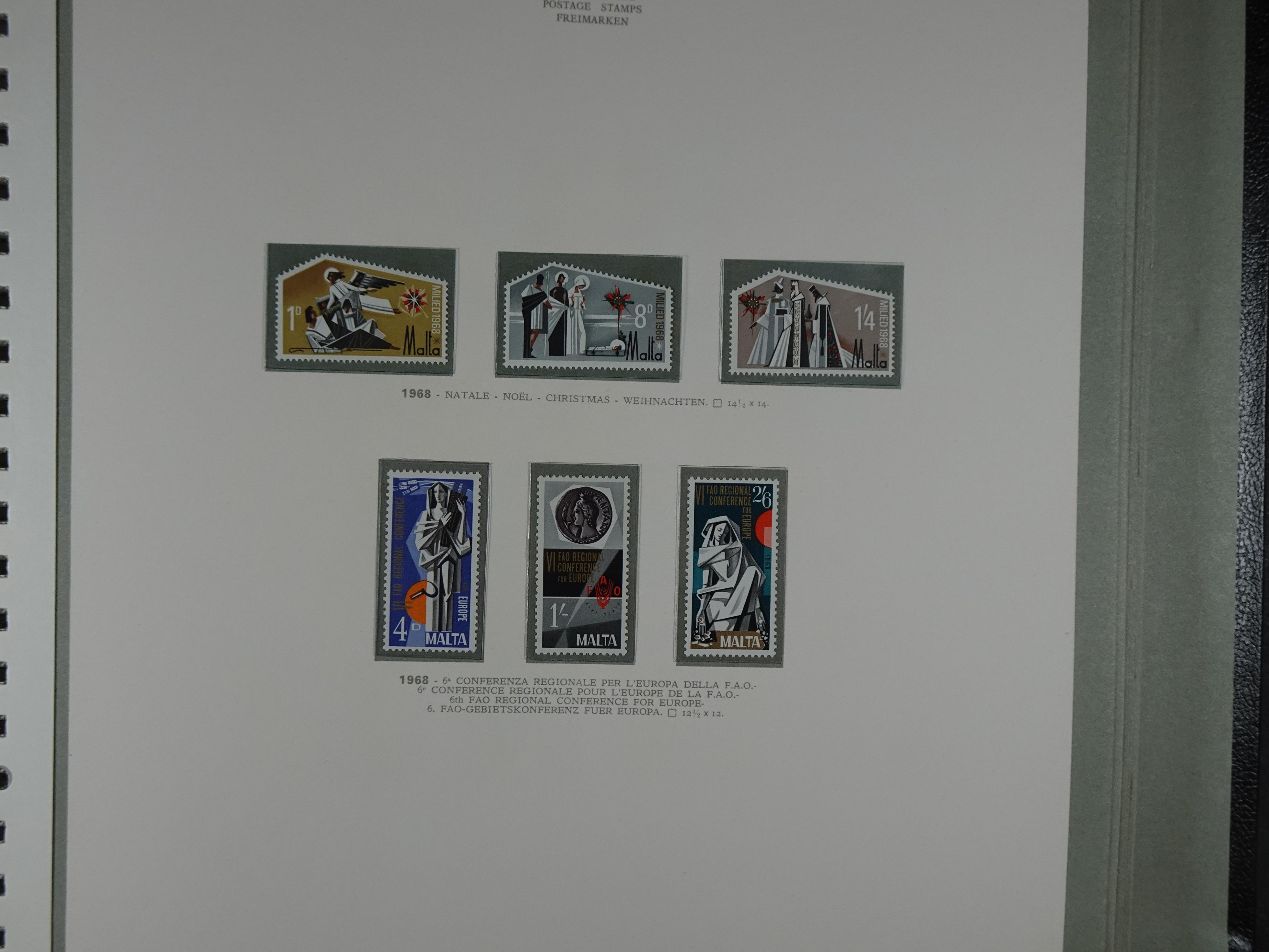 Compleet postfrisse verzameling 1964 - 1984 incl. blokken. 13