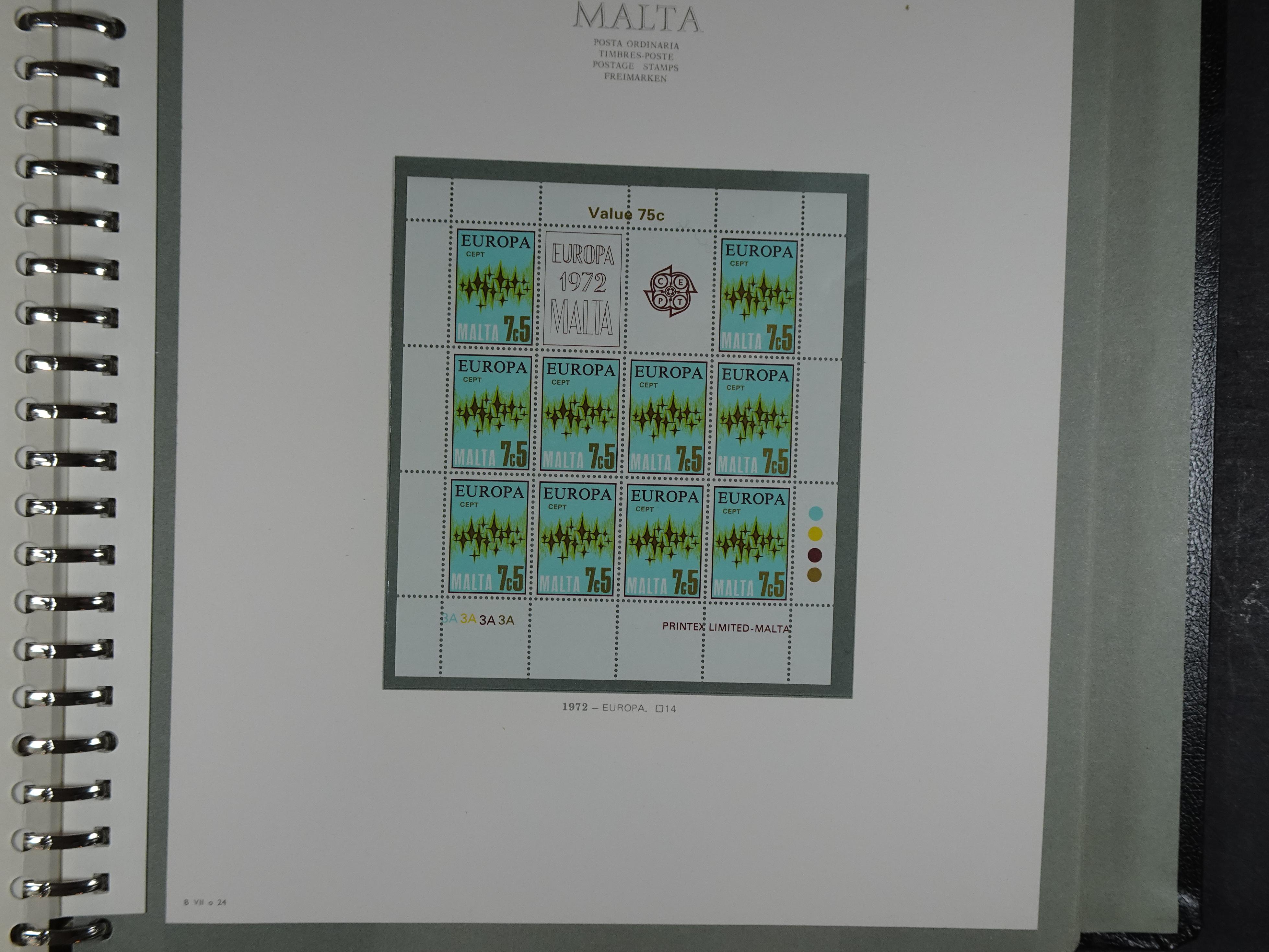 Compleet postfrisse verzameling 1964 - 1984 incl. blokken. 28