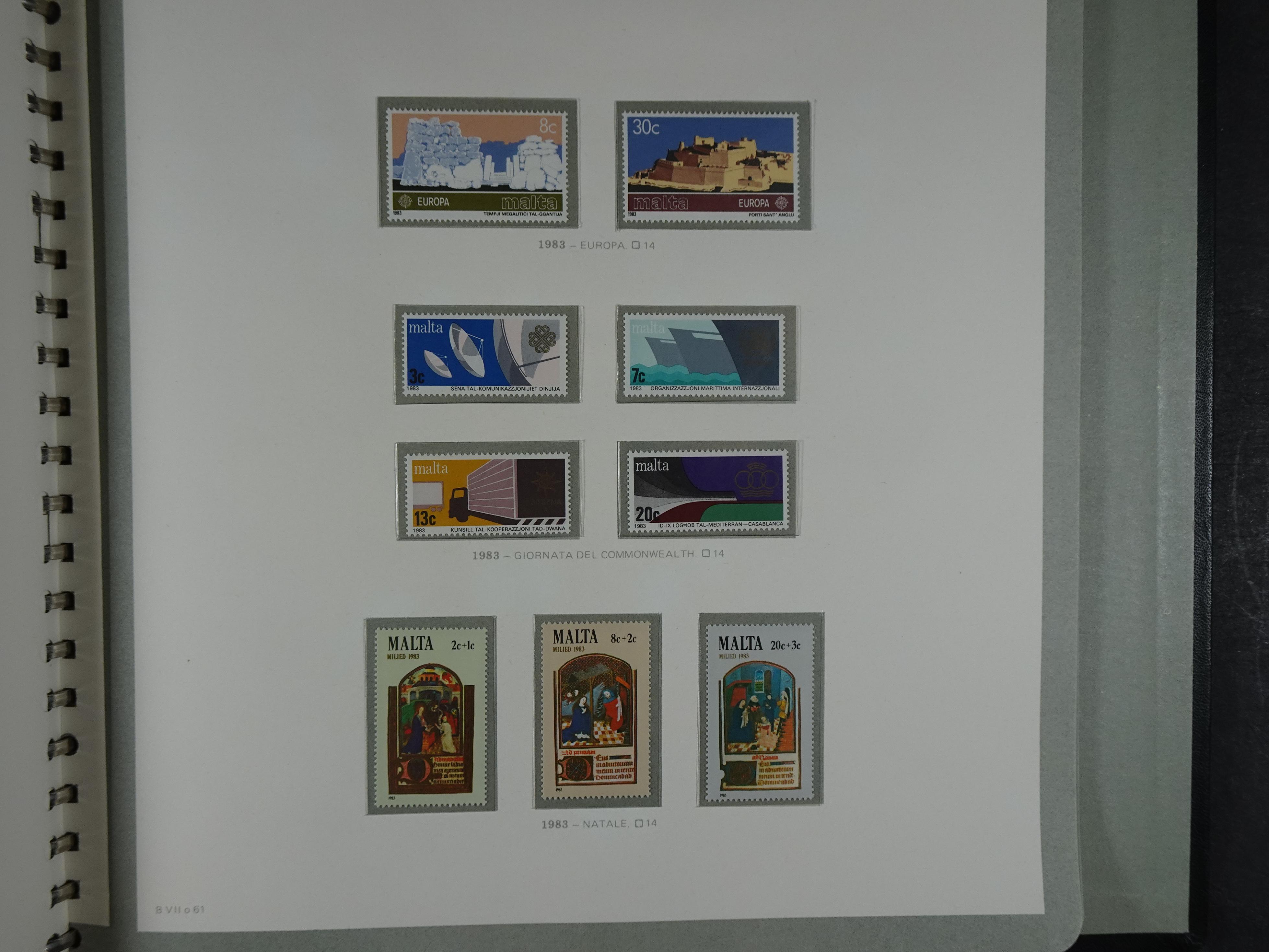 Compleet postfrisse verzameling 1964 - 1984 incl. blokken. 84