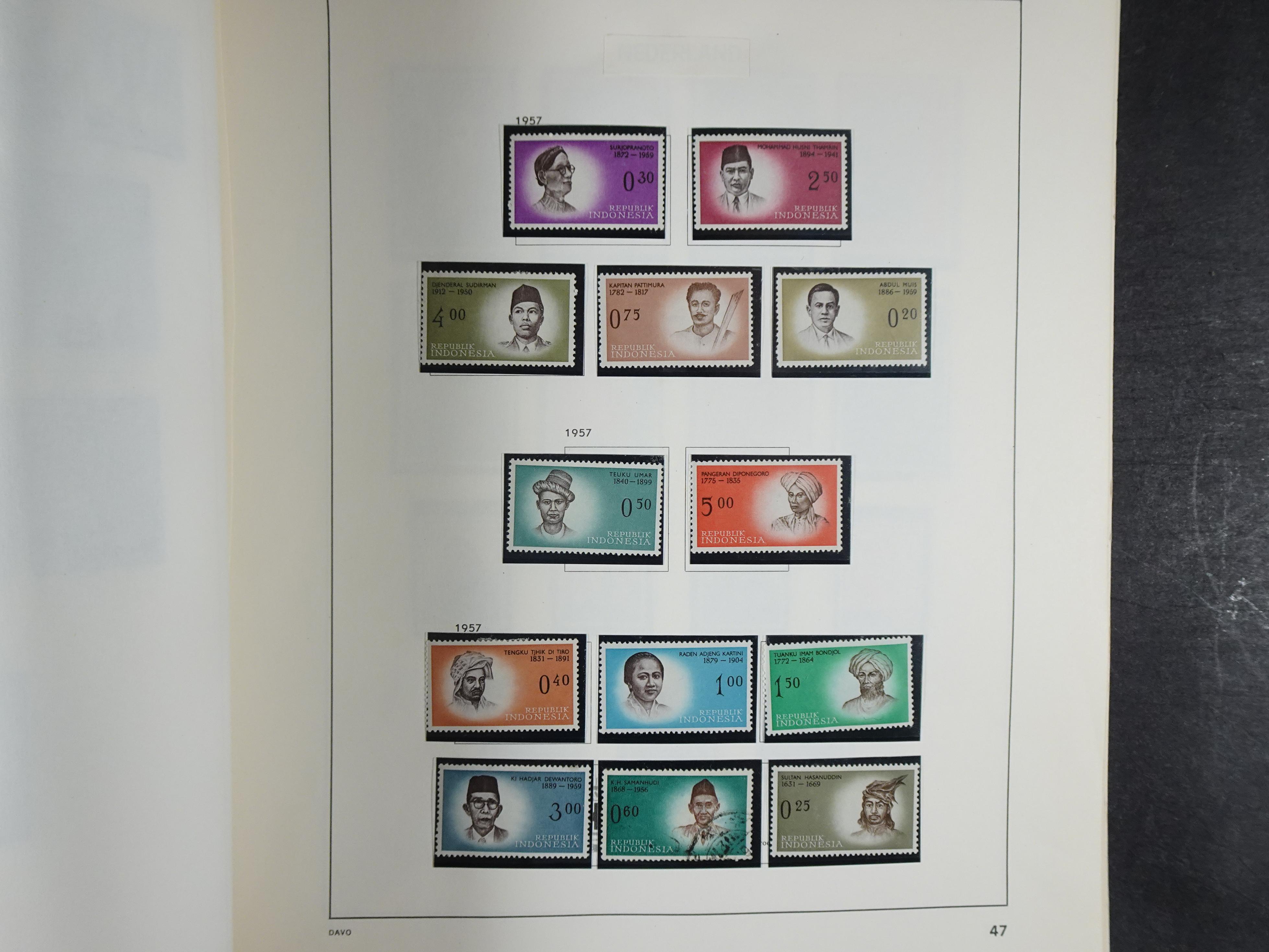 Leuke collectie met Indonesië. 32