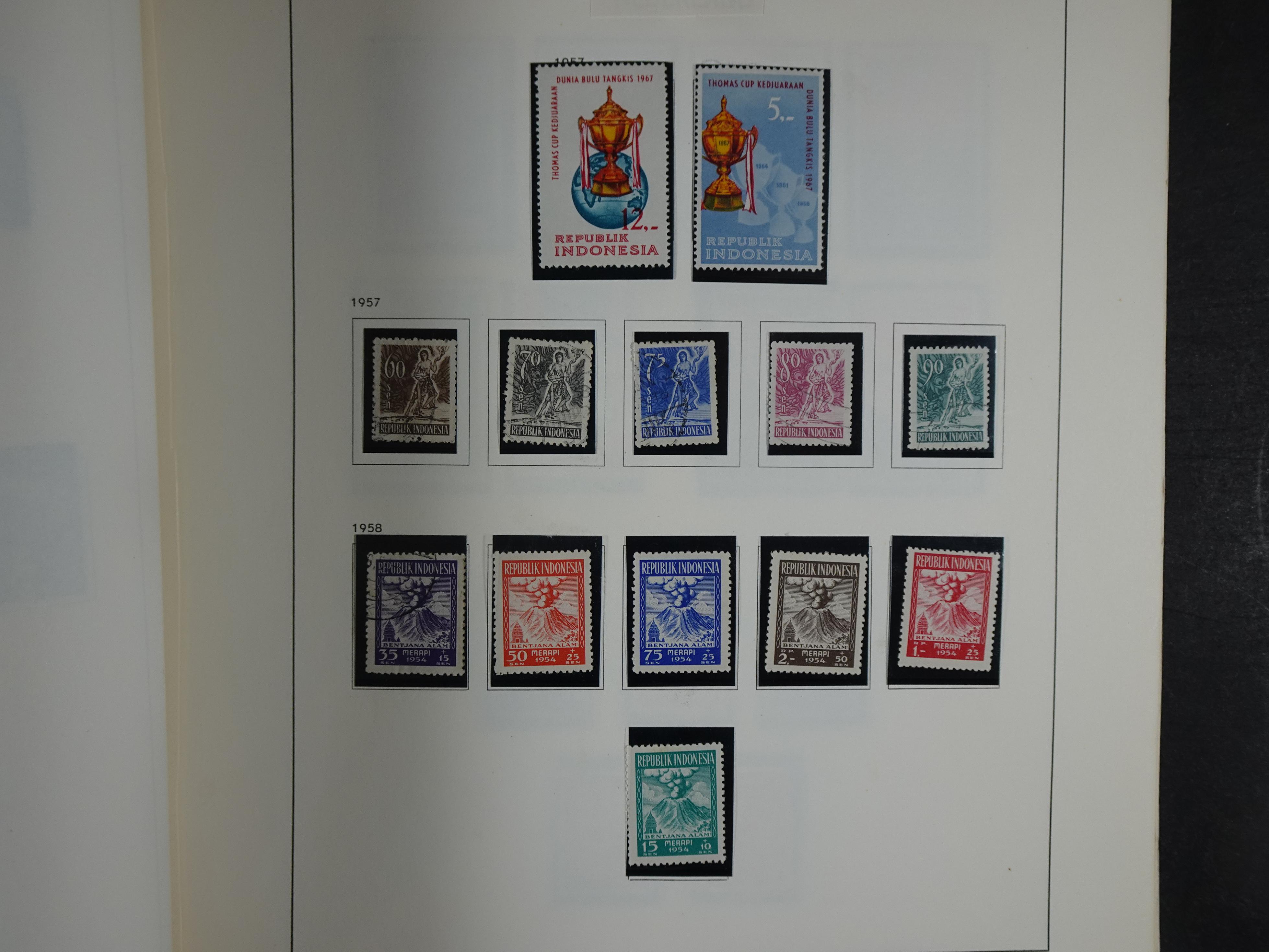 Leuke collectie met Indonesië. 37