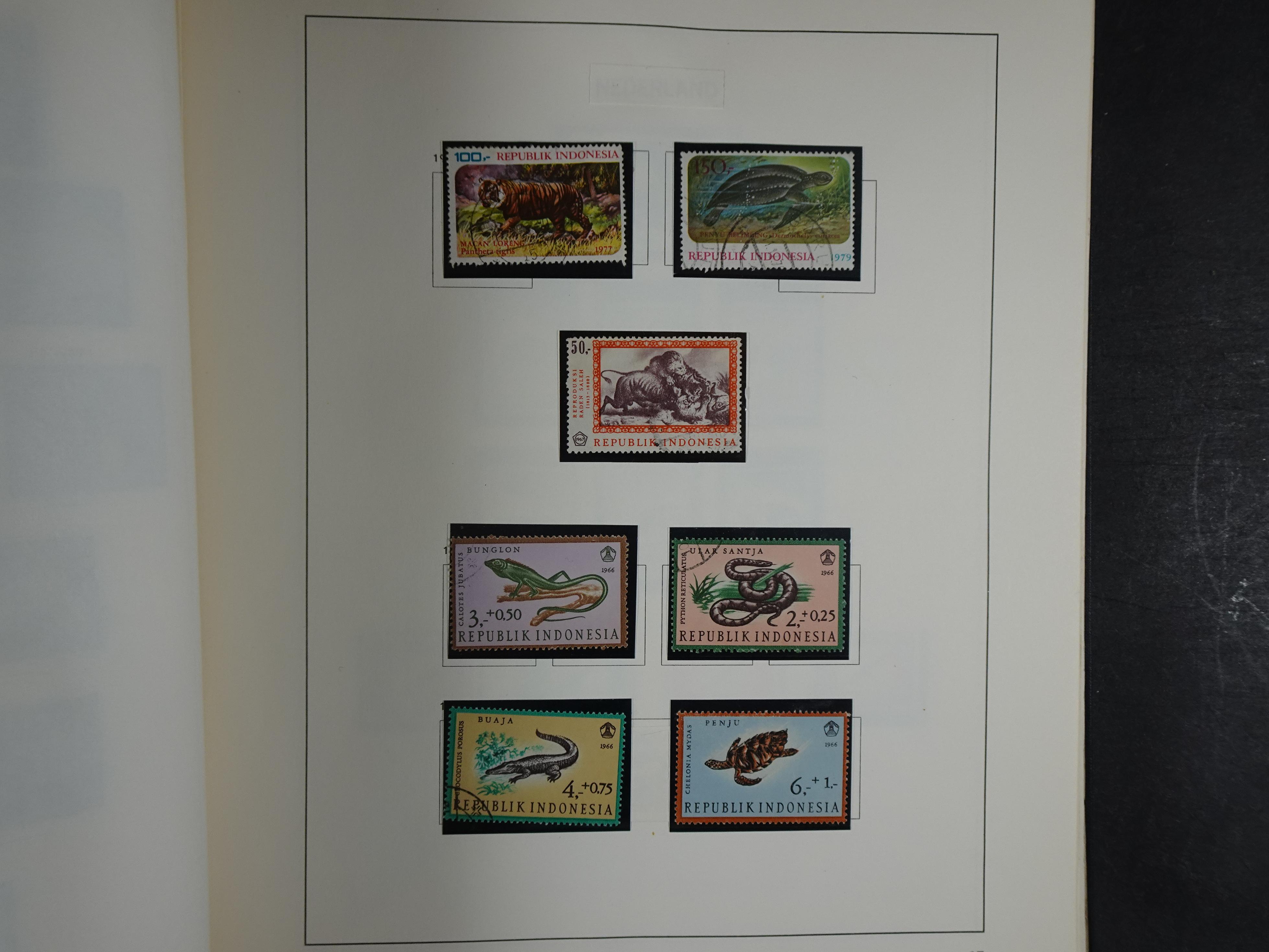 Leuke collectie met Indonesië. 51
