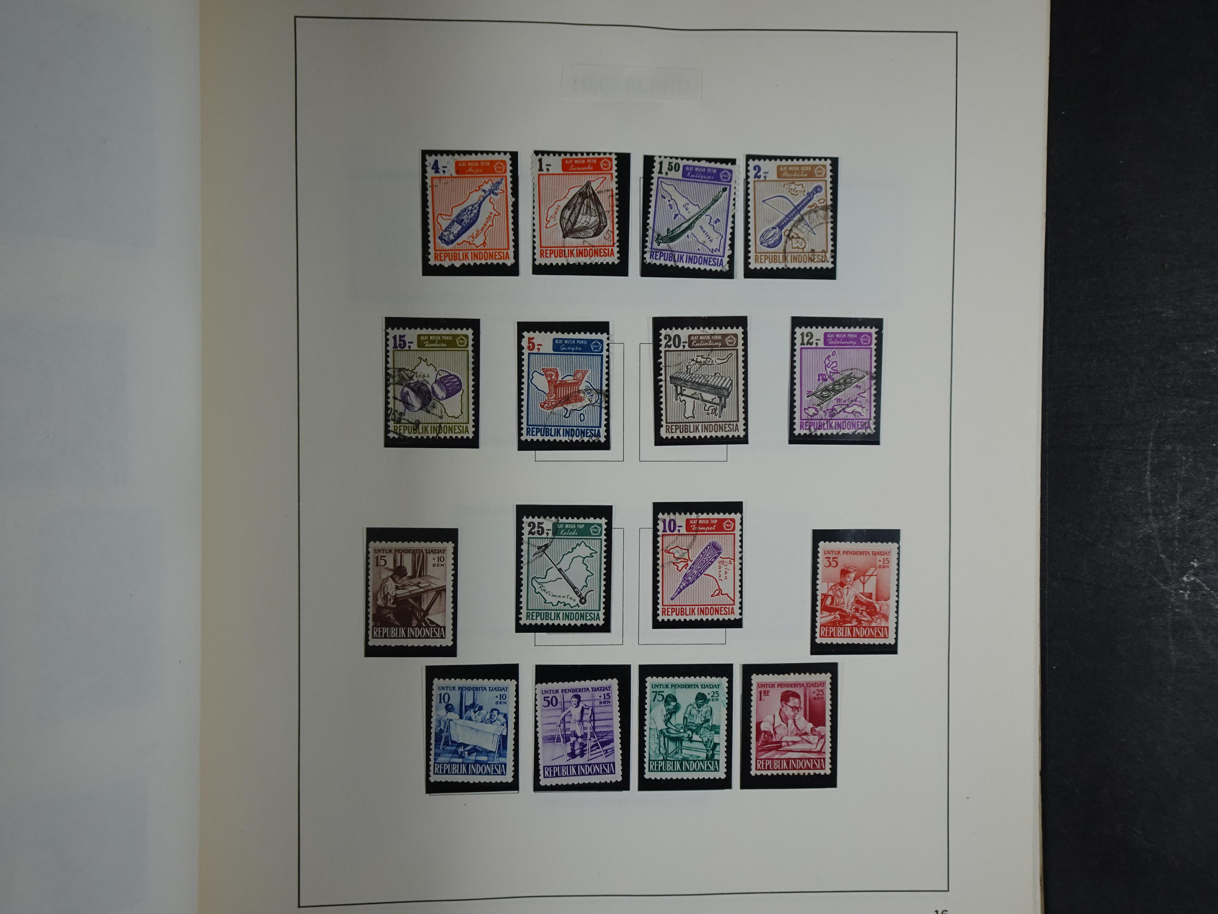 Leuke collectie met Indonesië. 55