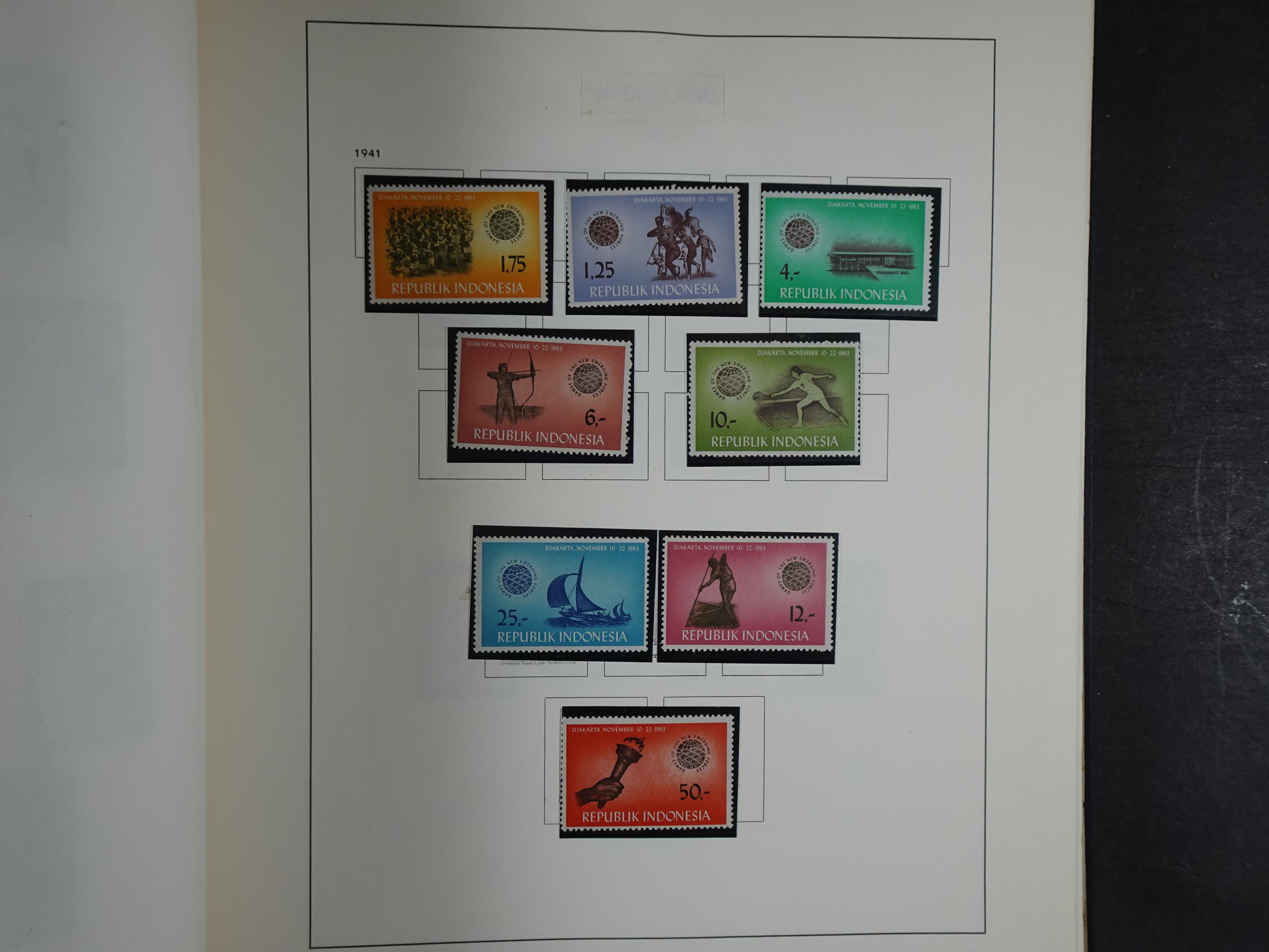 Leuke collectie met Indonesië. 56