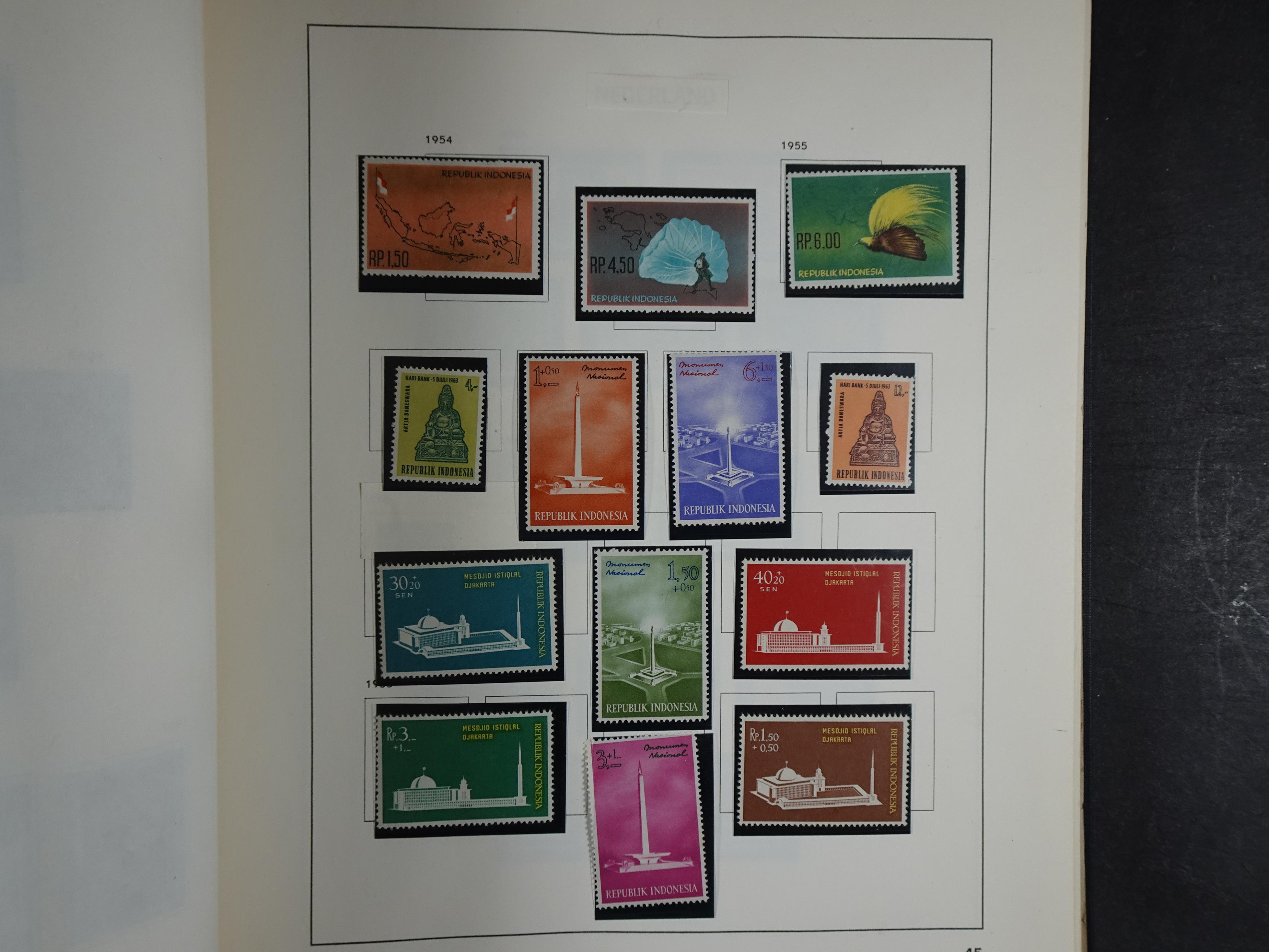 Leuke collectie met Indonesië. 59