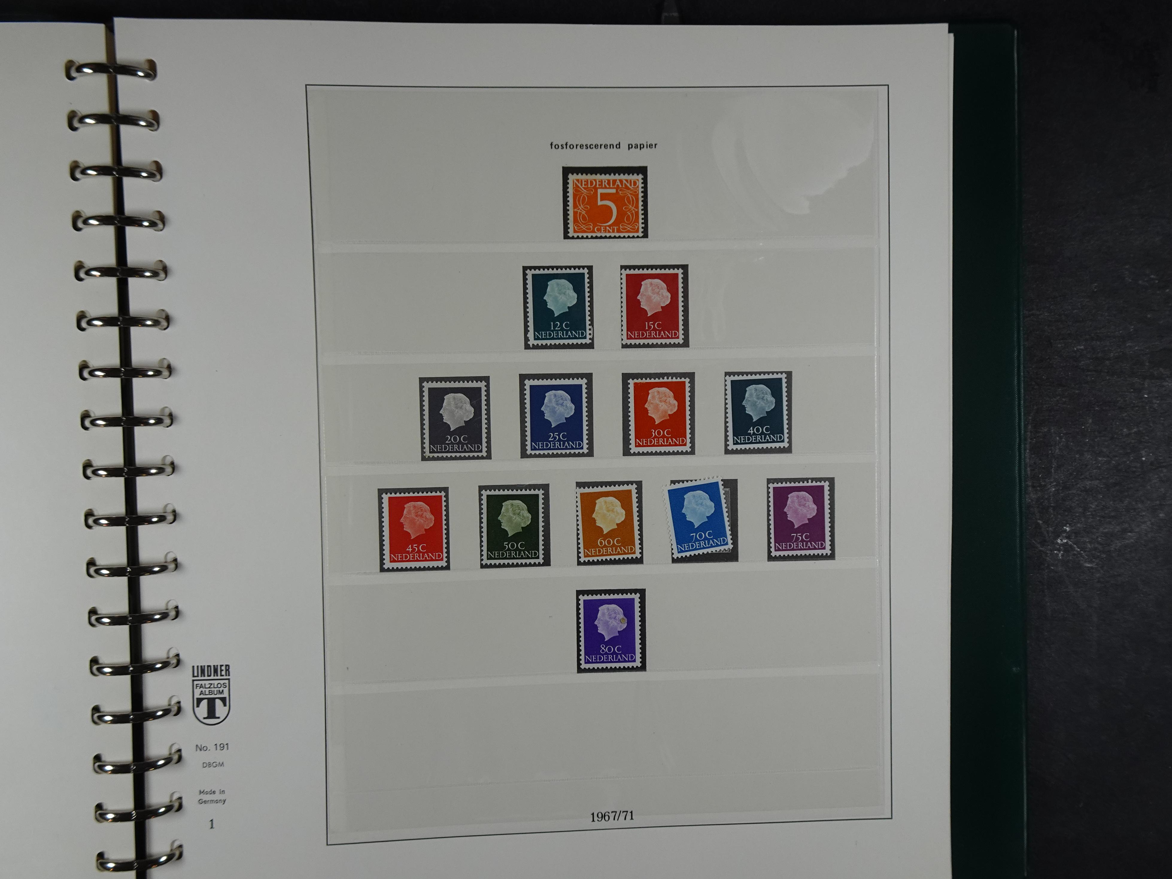 Meest postfrisse collectie. 24