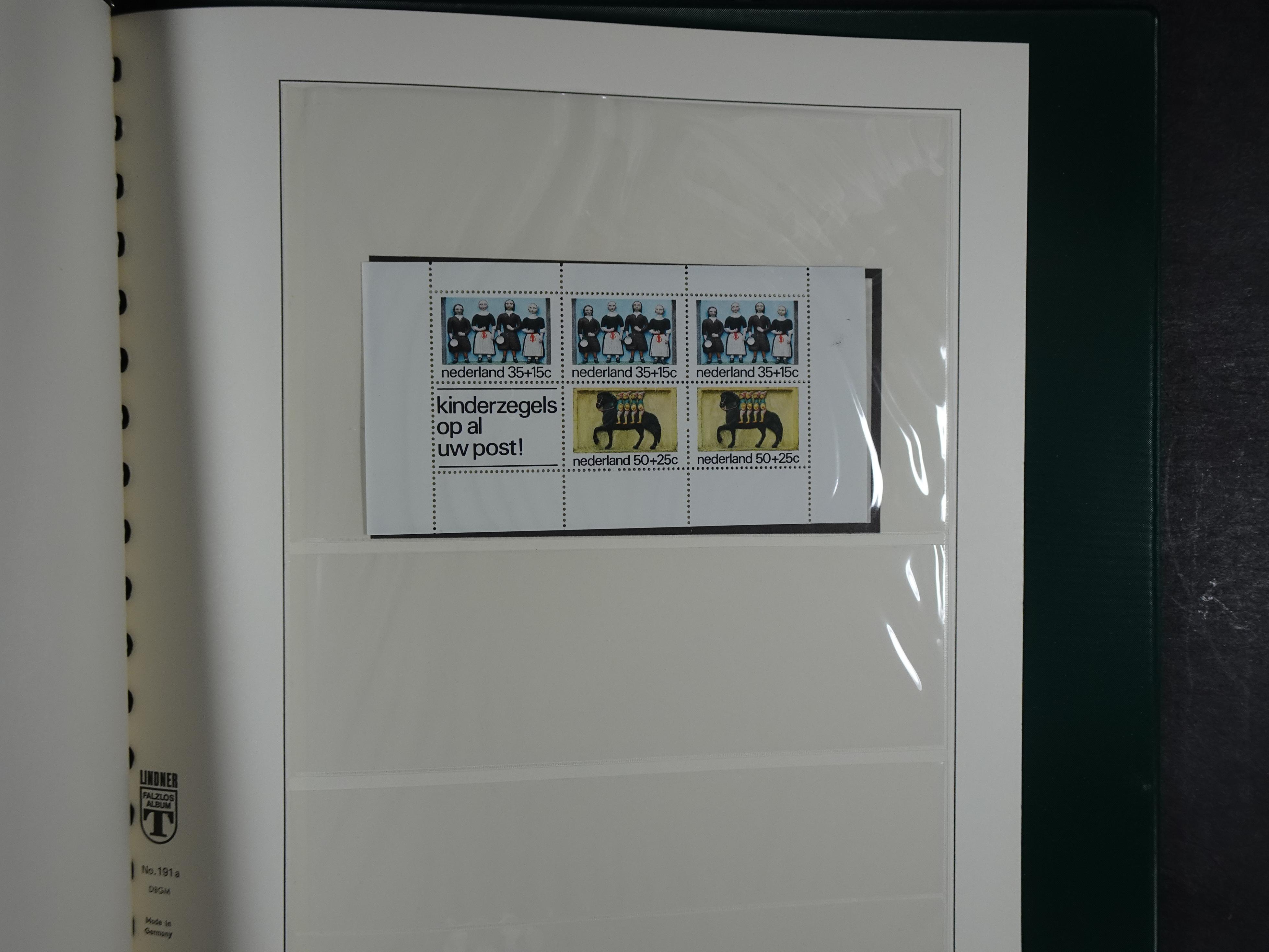 Meest postfrisse collectie. 52