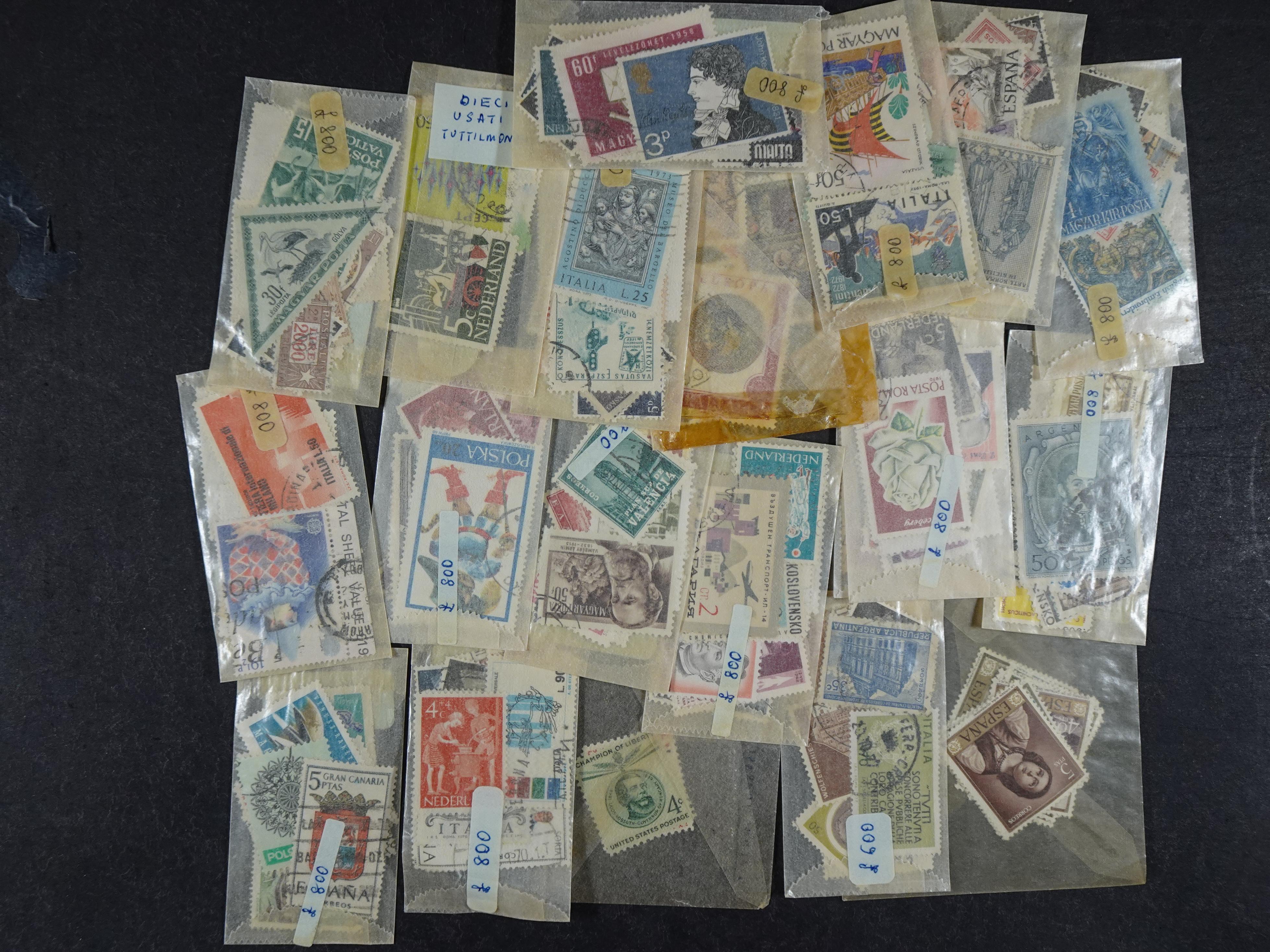 Gehele wereld in zakjes groten deels postfris. 7