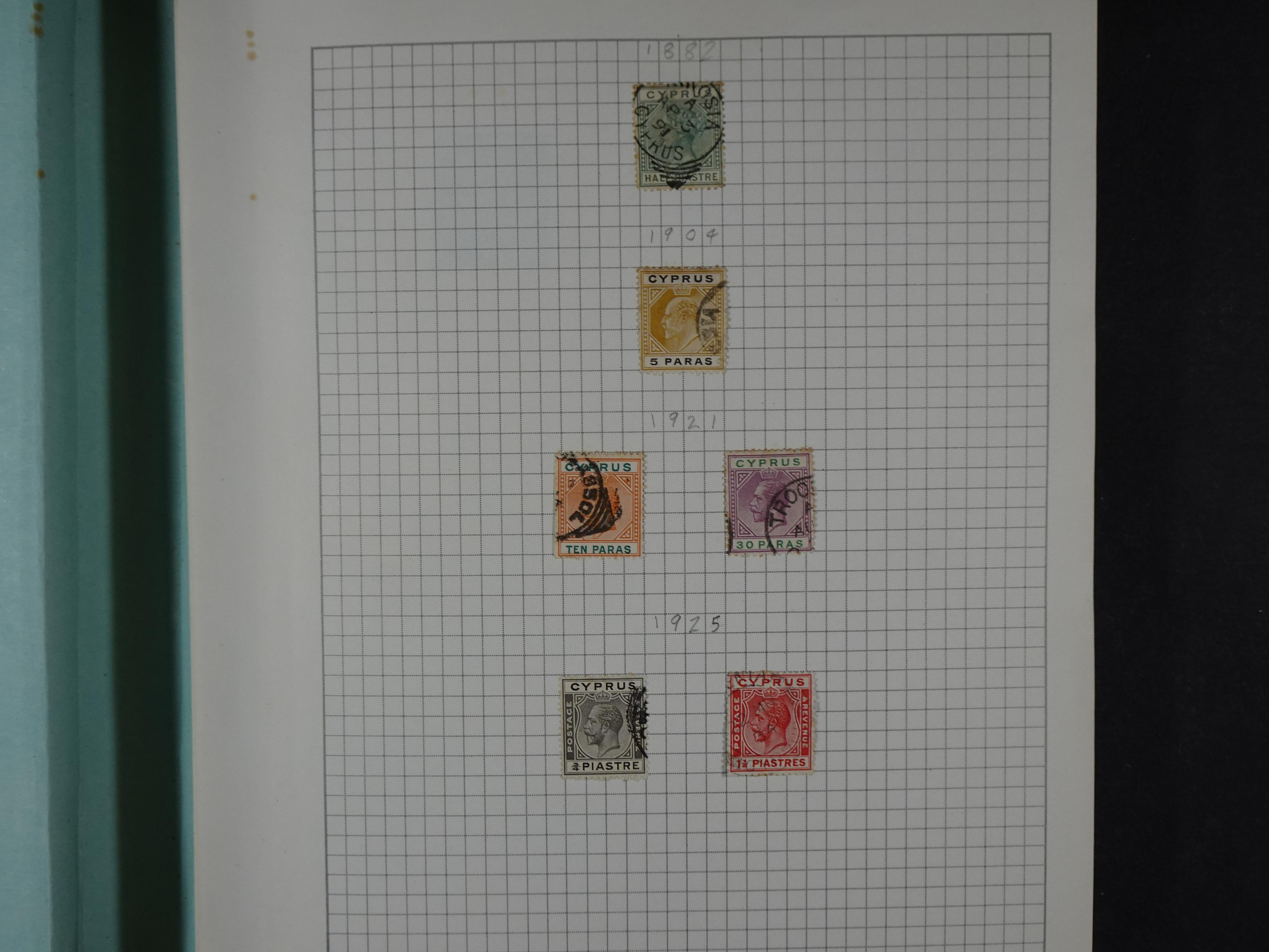 Aardige collectie met betere zegels.