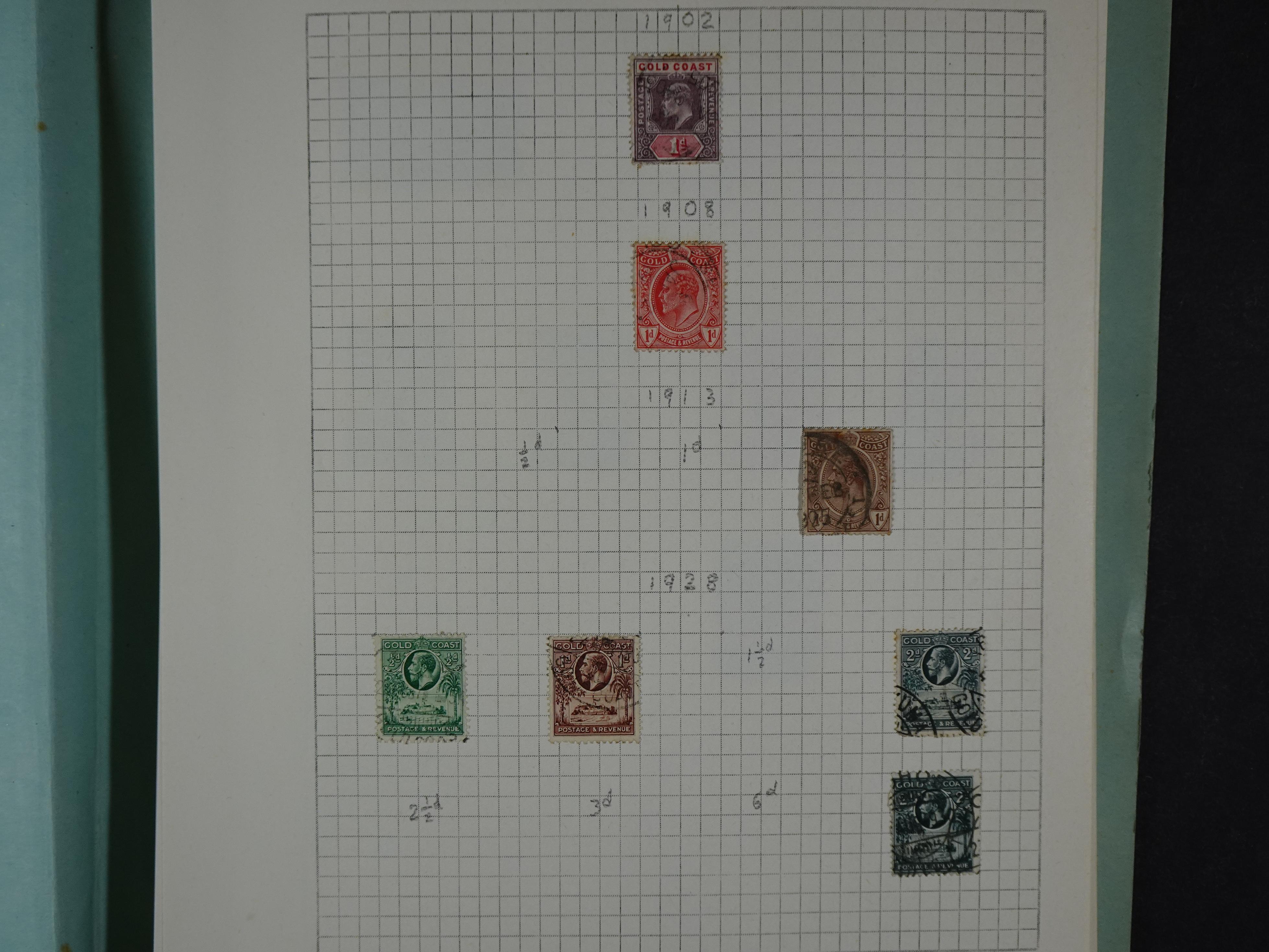 Aardige collectie met betere zegels. 27