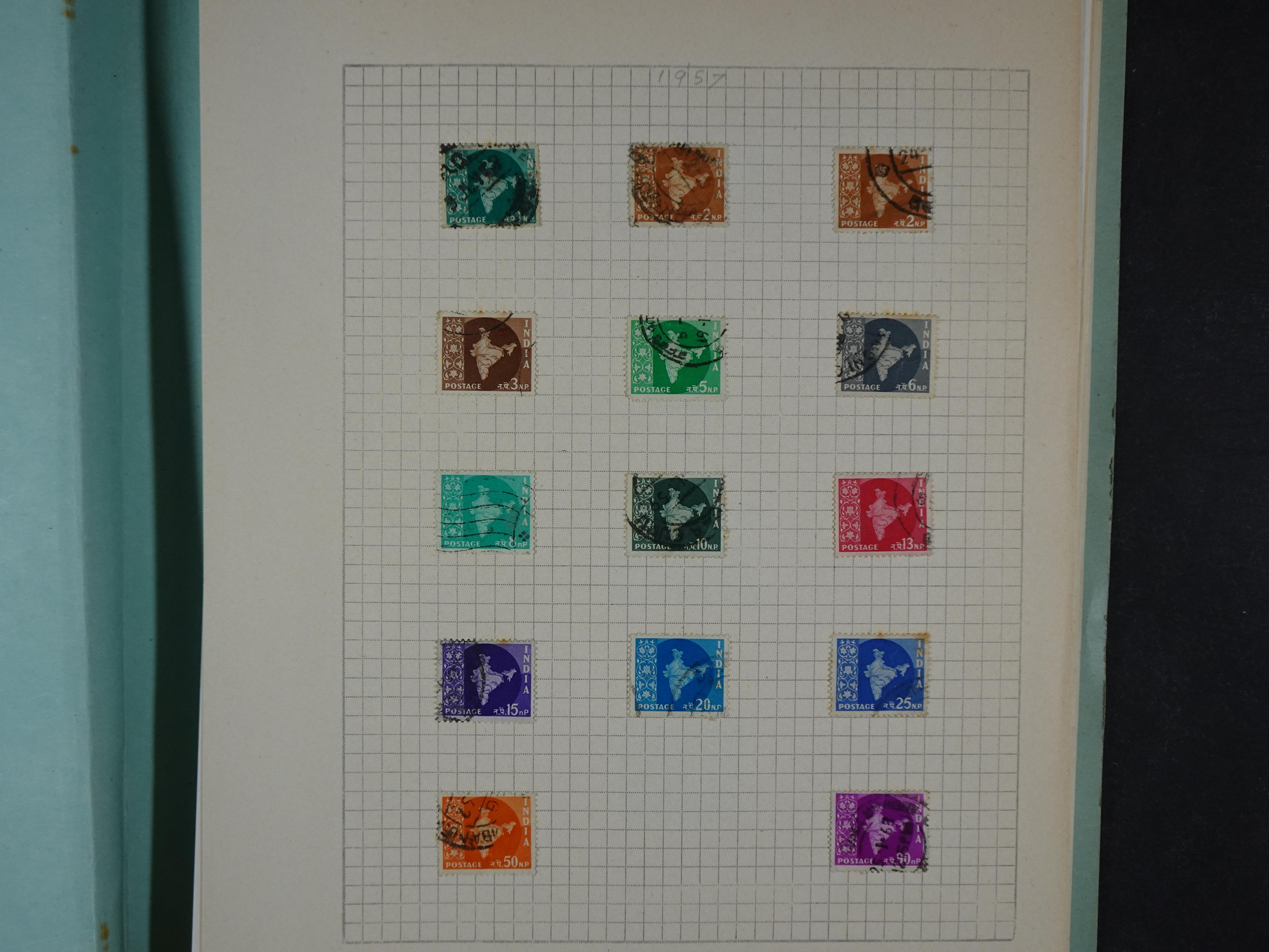 Aardige collectie met betere zegels. 59