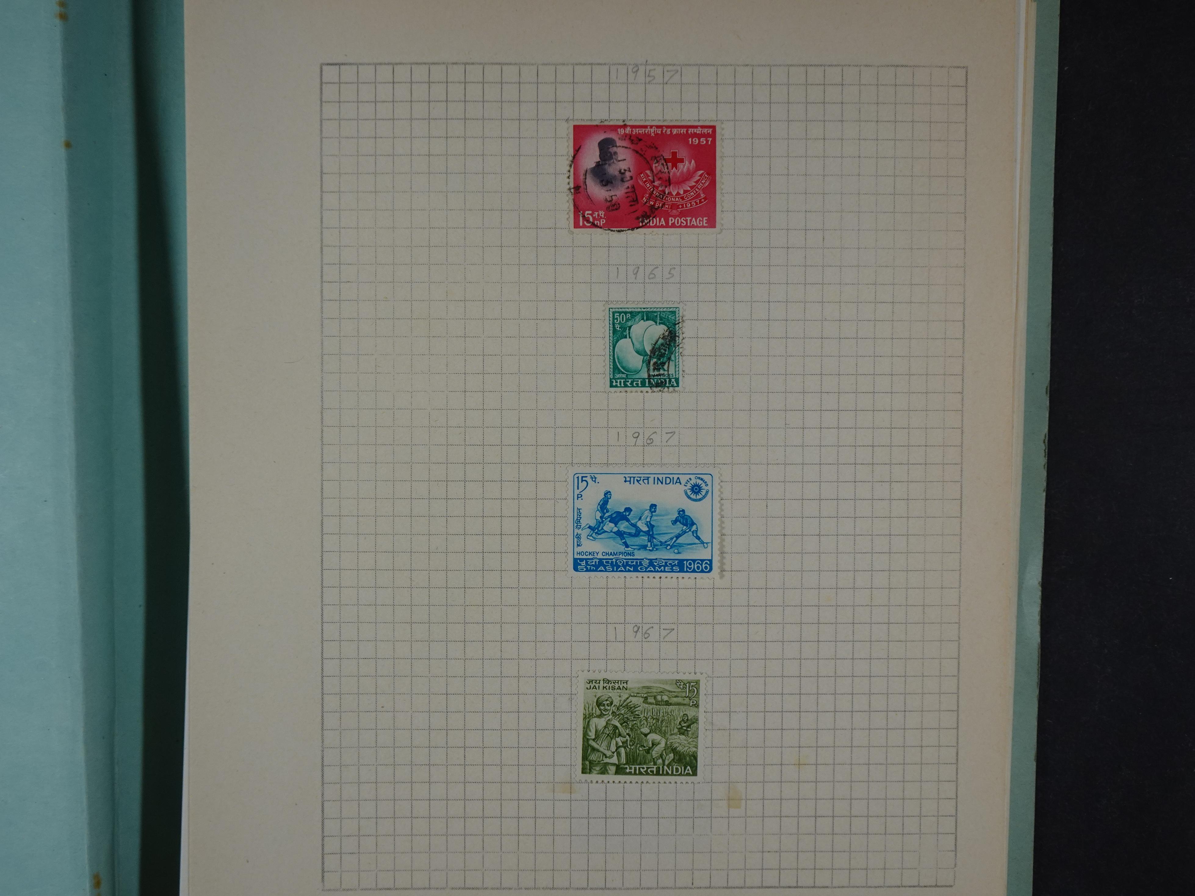 Aardige collectie met betere zegels. 60