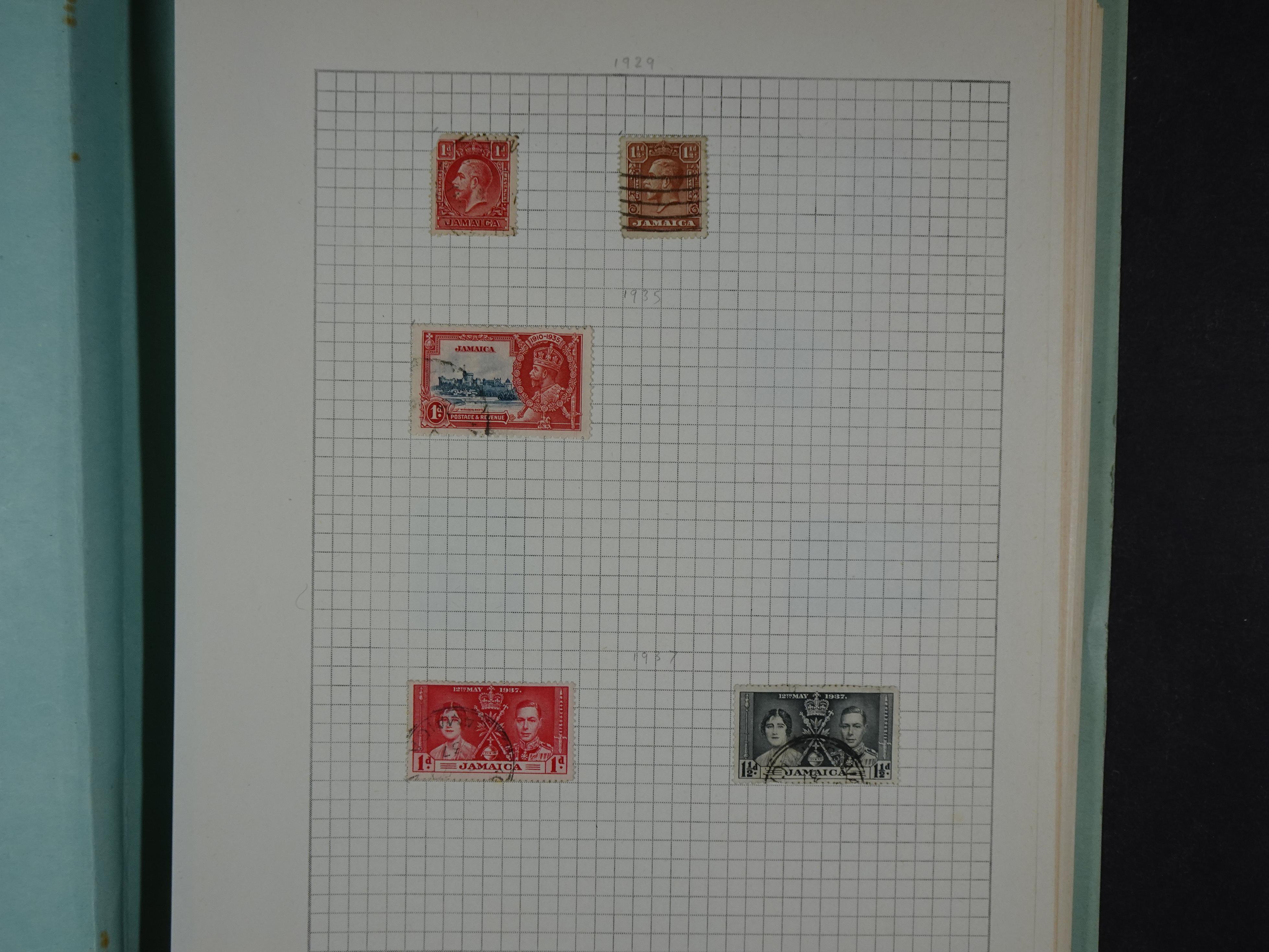 Aardige collectie met betere zegels. 69