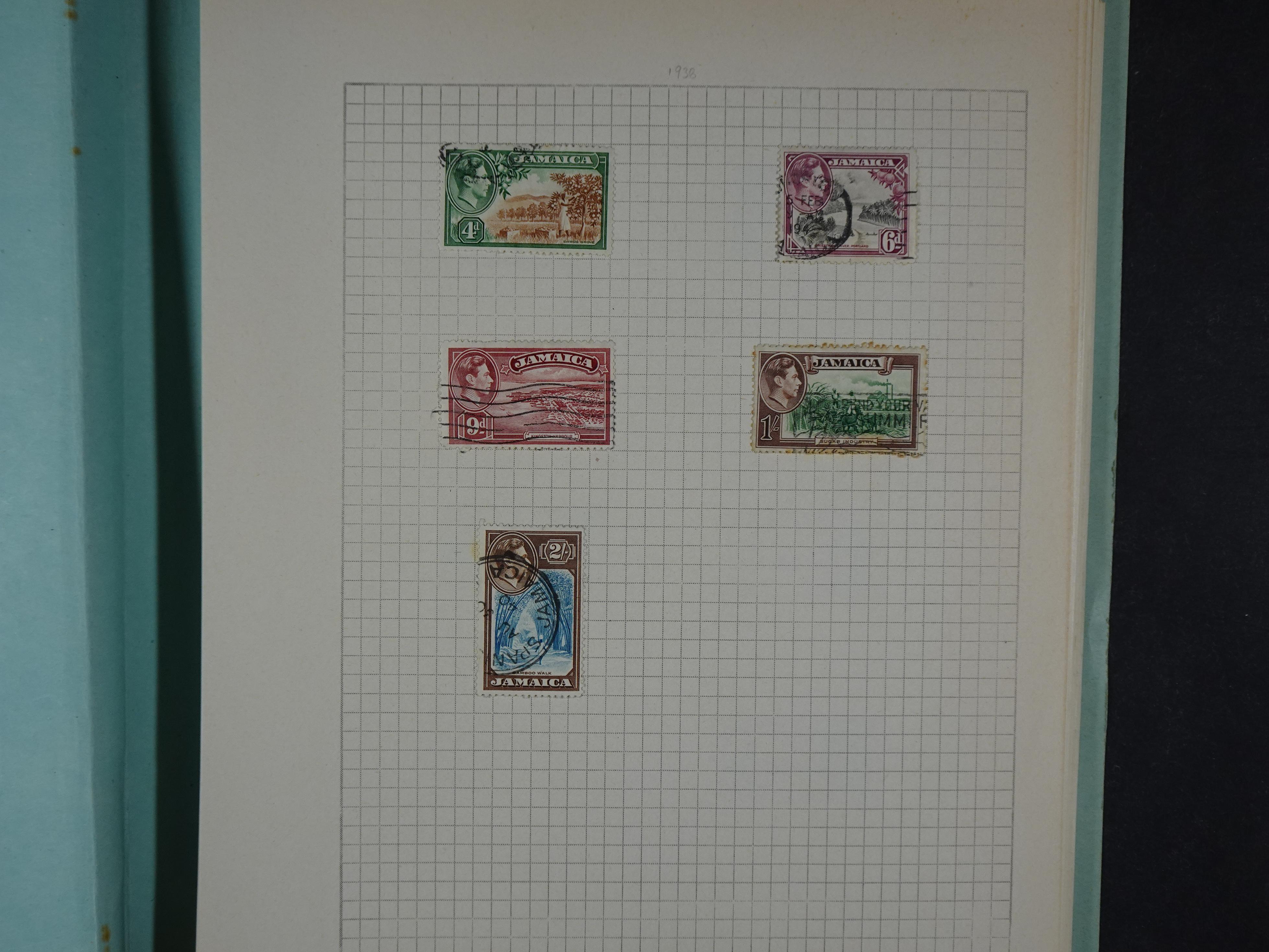 Aardige collectie met betere zegels. 71