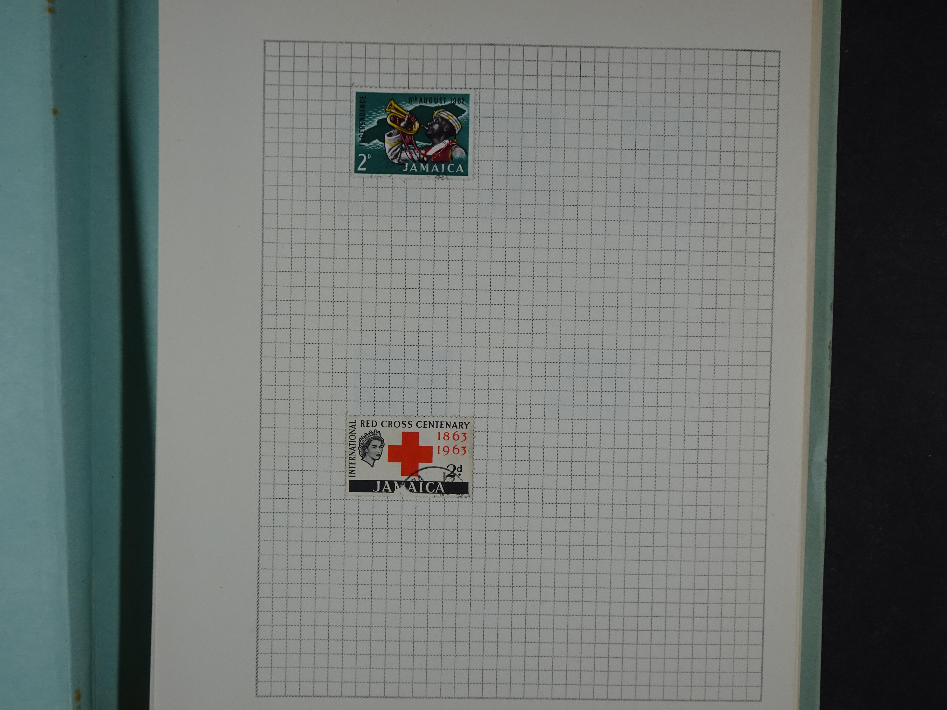 Aardige collectie met betere zegels. 77