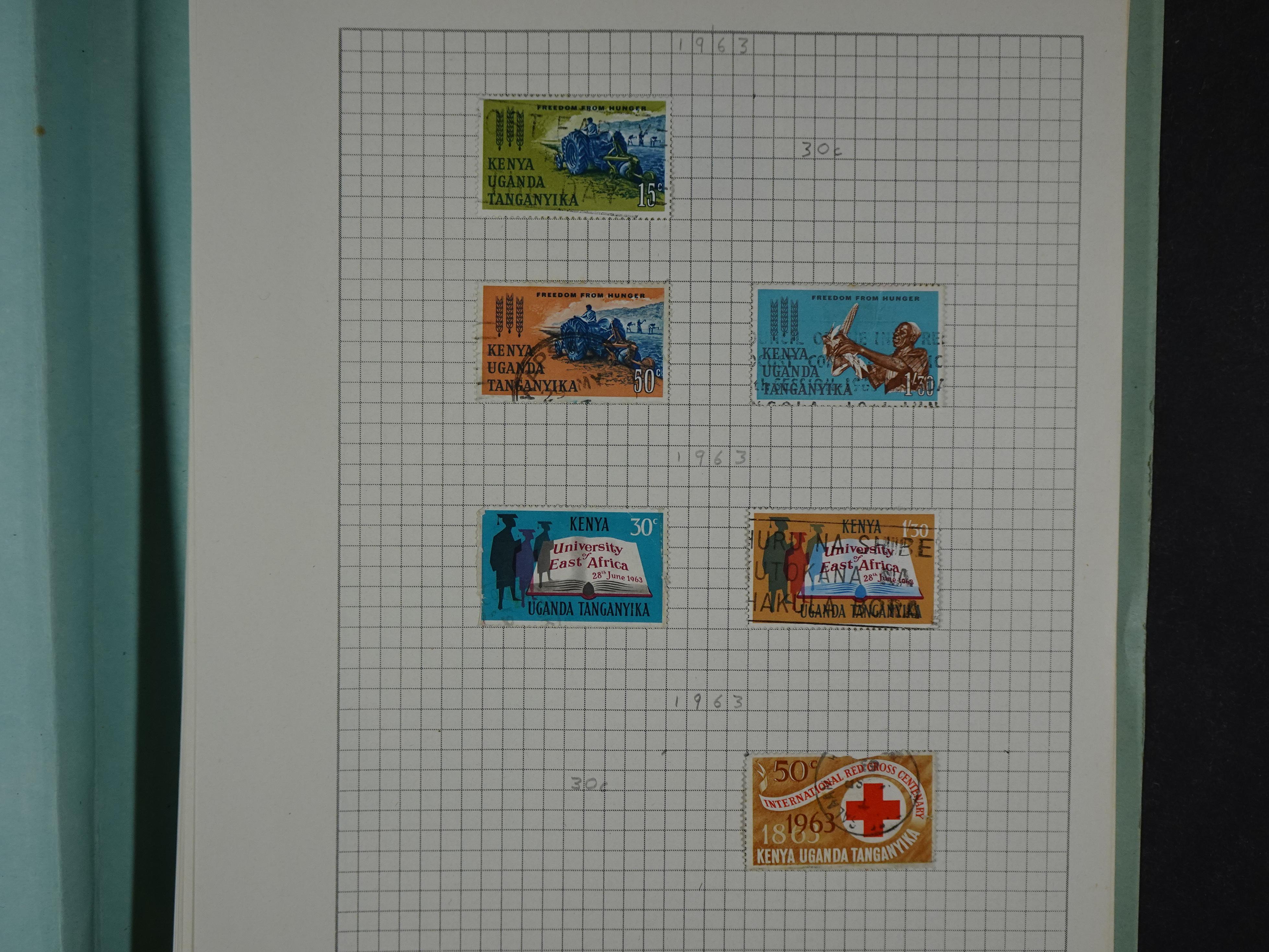 Aardige collectie met betere zegels. 90