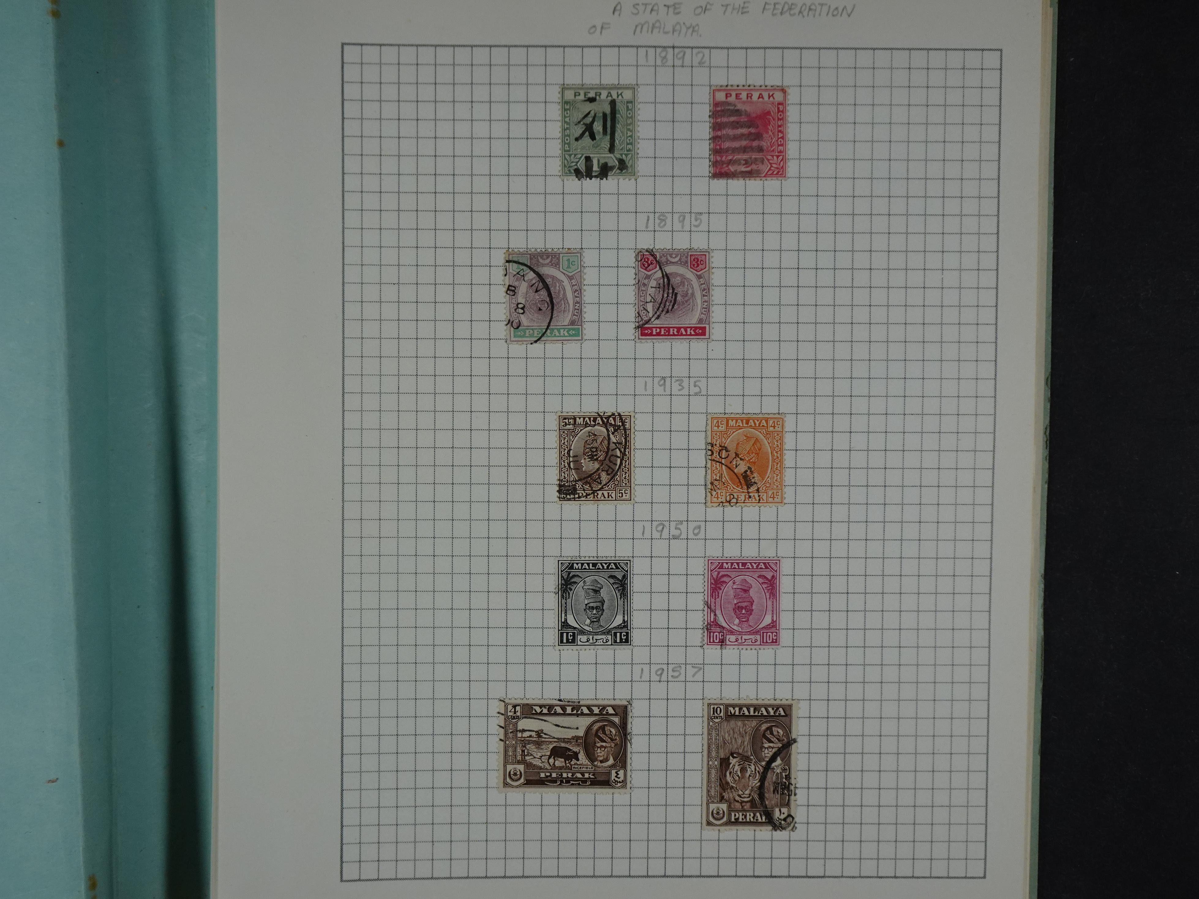 Aardige collectie met betere zegels. 102