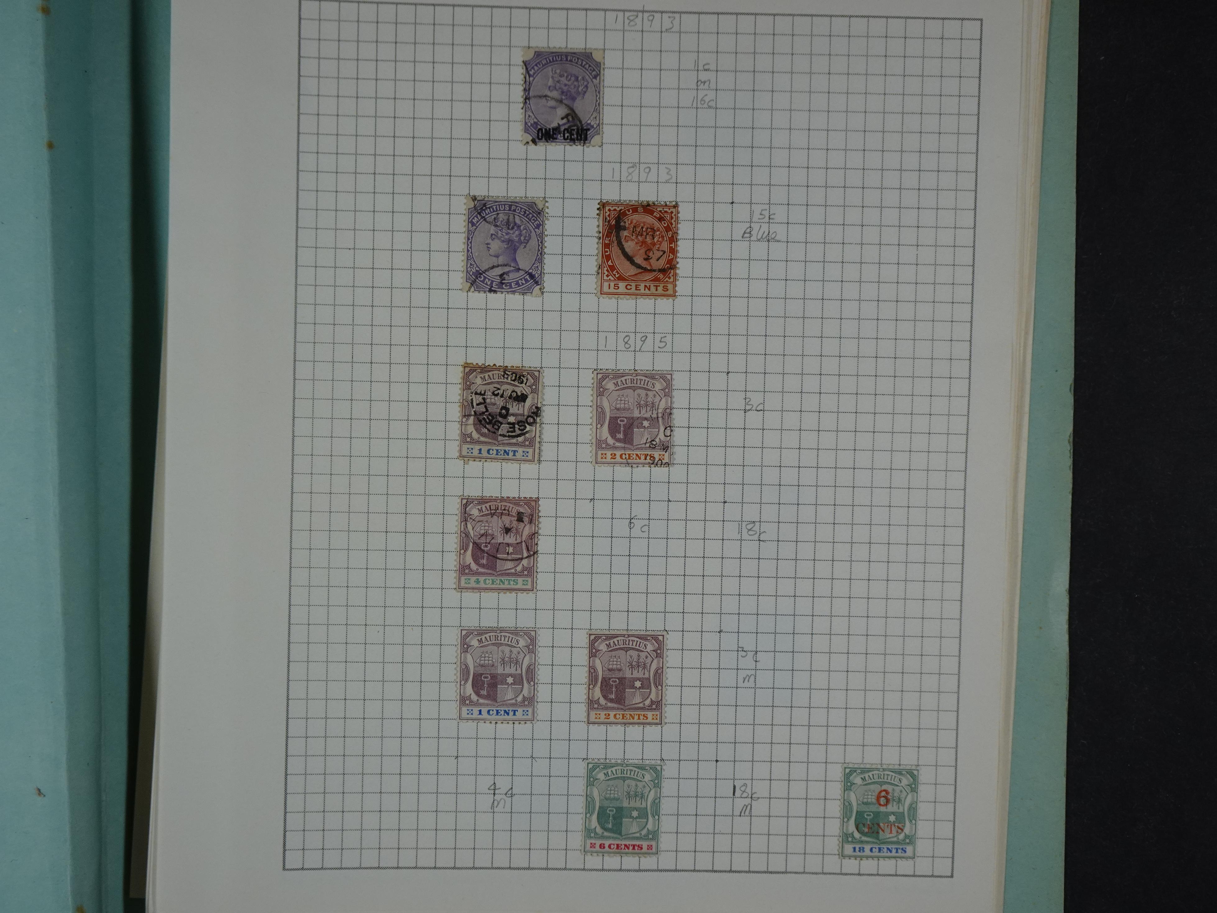 Aardige collectie met betere zegels. 123