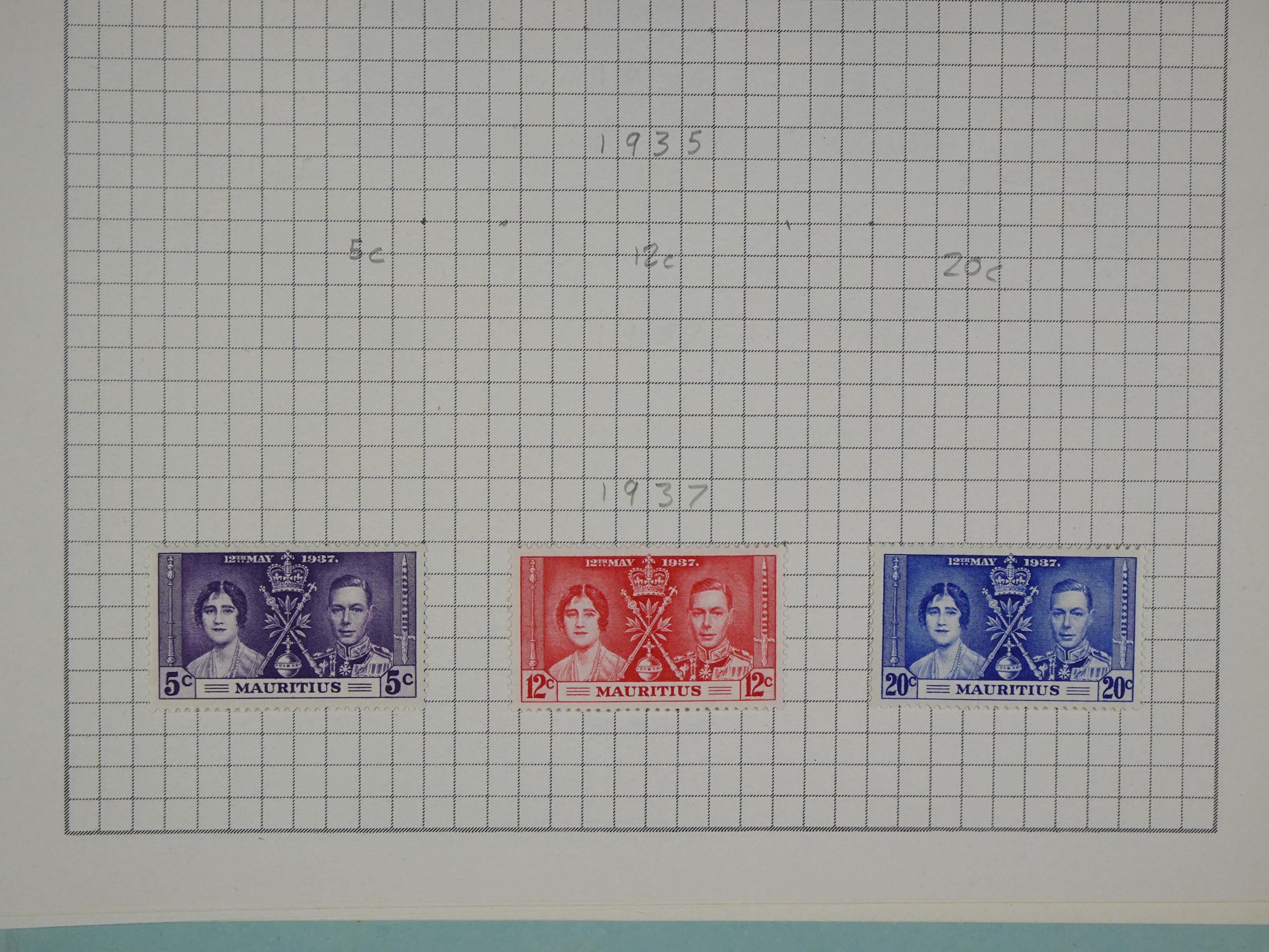 Aardige collectie met betere zegels. 130