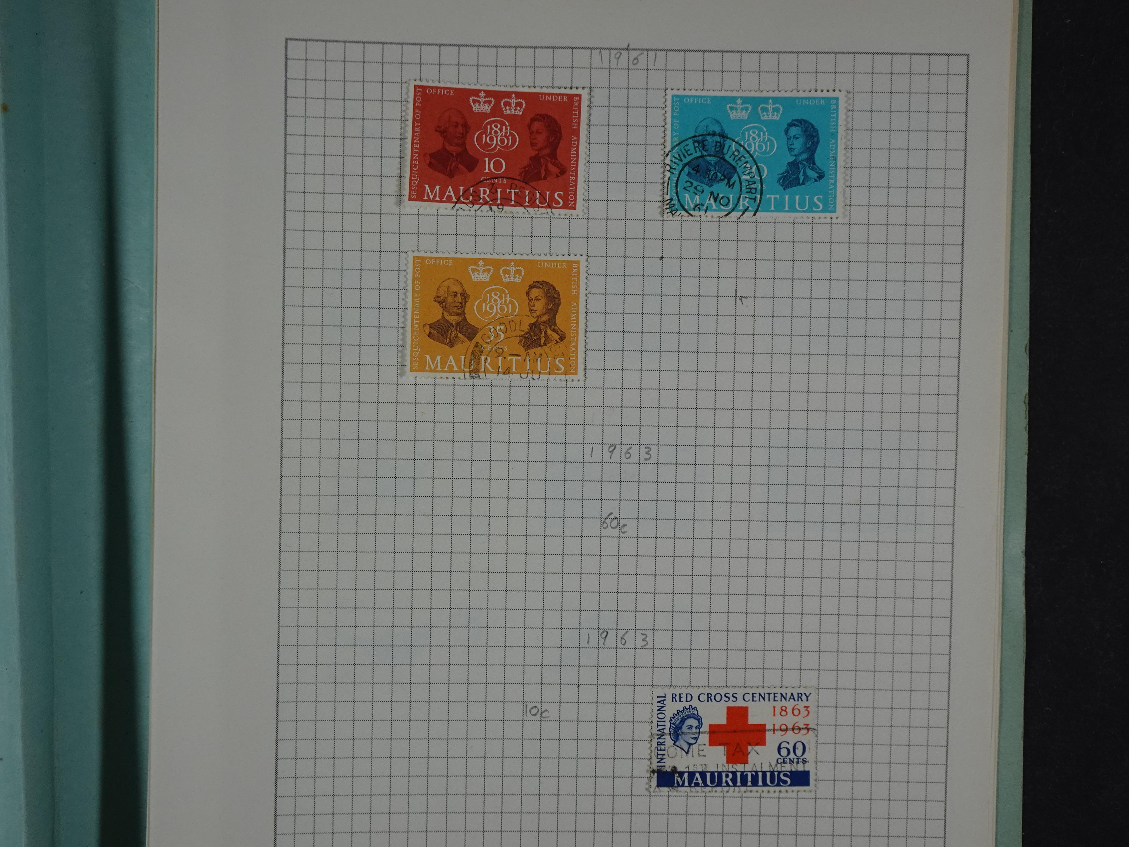 Aardige collectie met betere zegels. 138