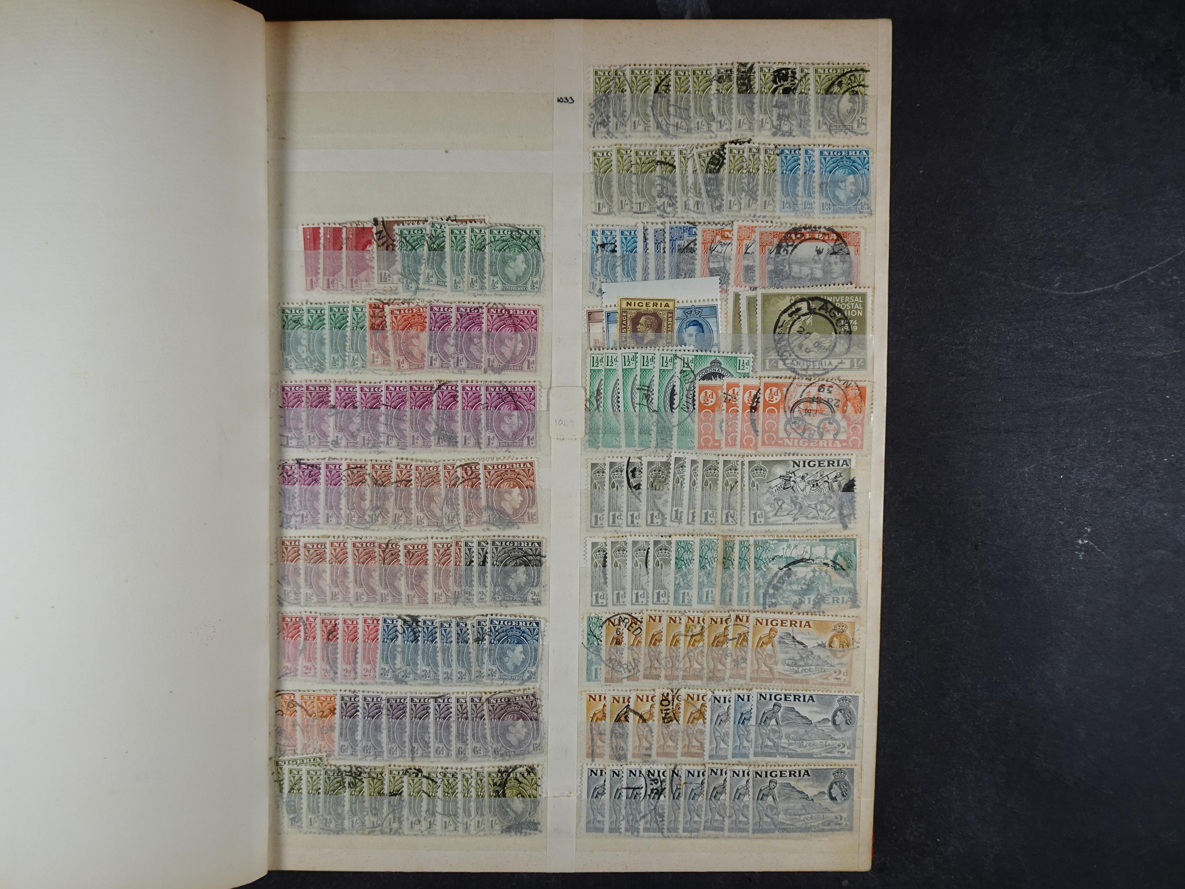 Prachtige stock met veel betere zegels, diverse interessante stempels. 