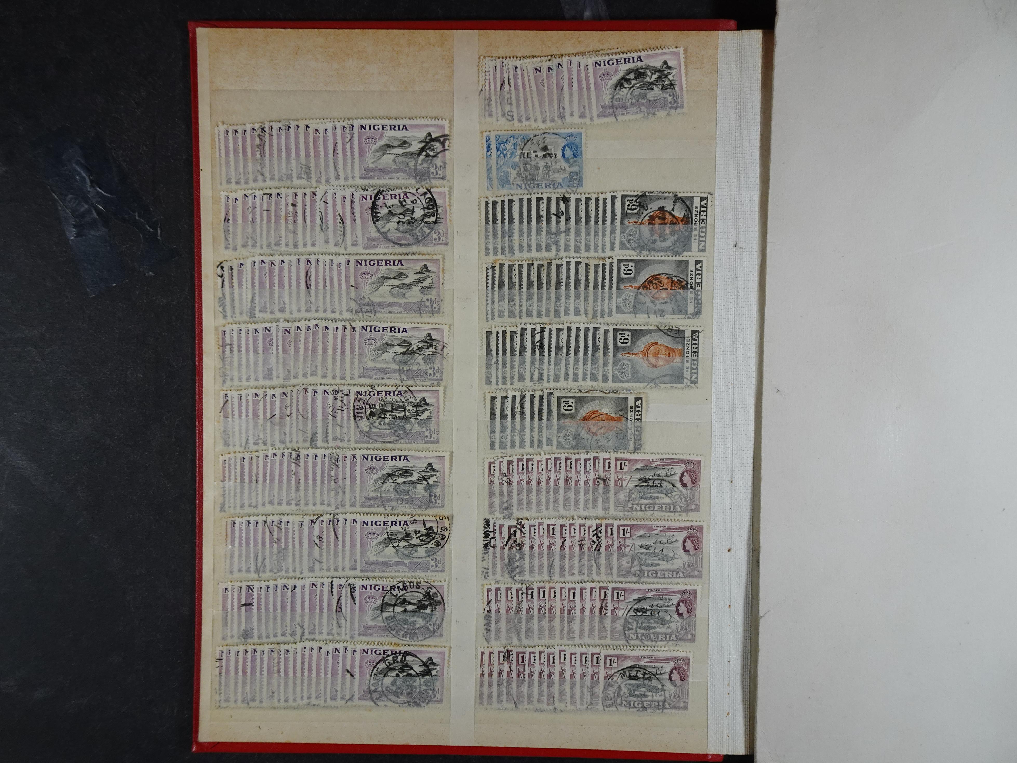 Prachtige stock met veel betere zegels, diverse interessante stempels.  2