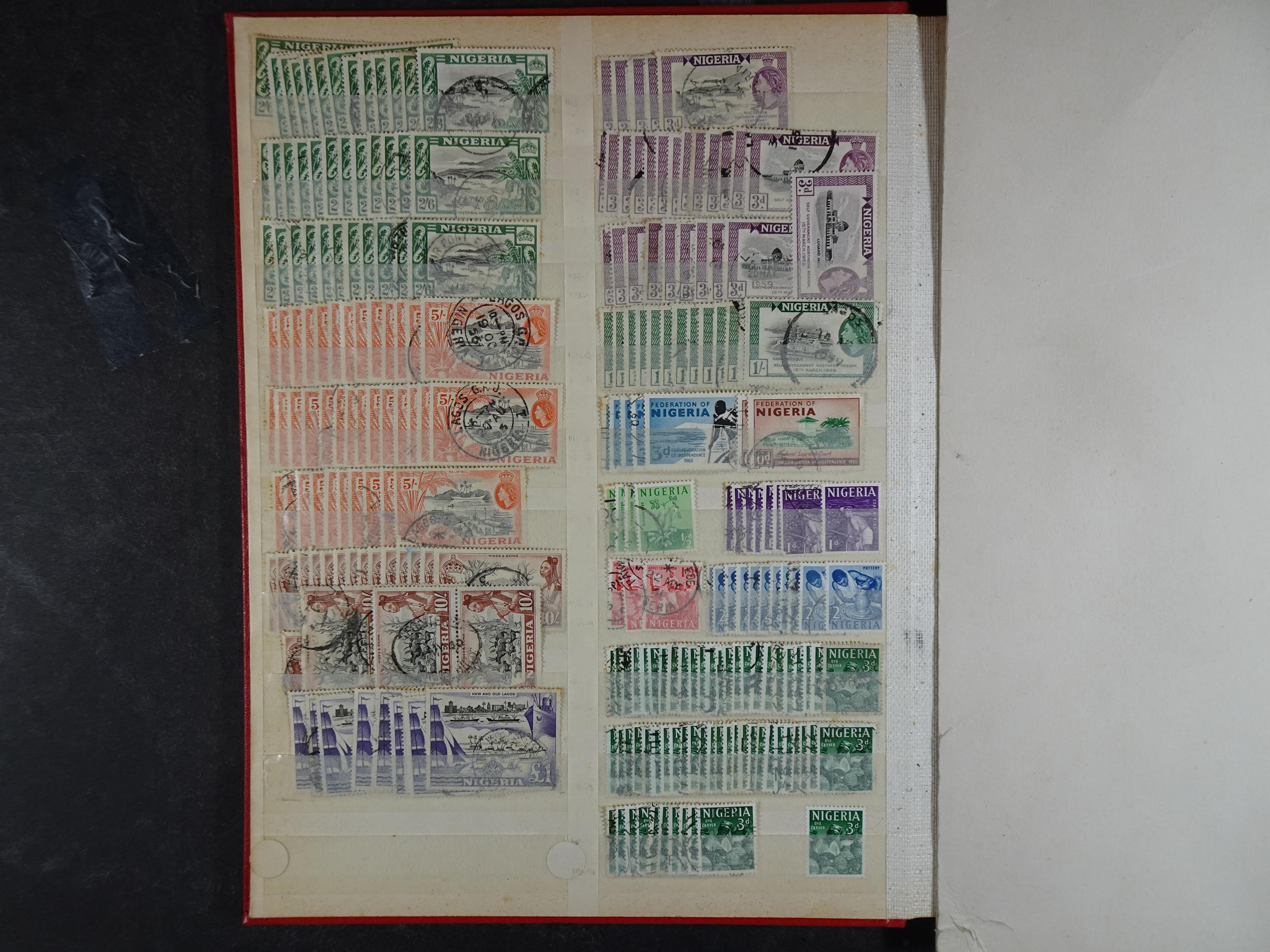 Prachtige stock met veel betere zegels, diverse interessante stempels.  4