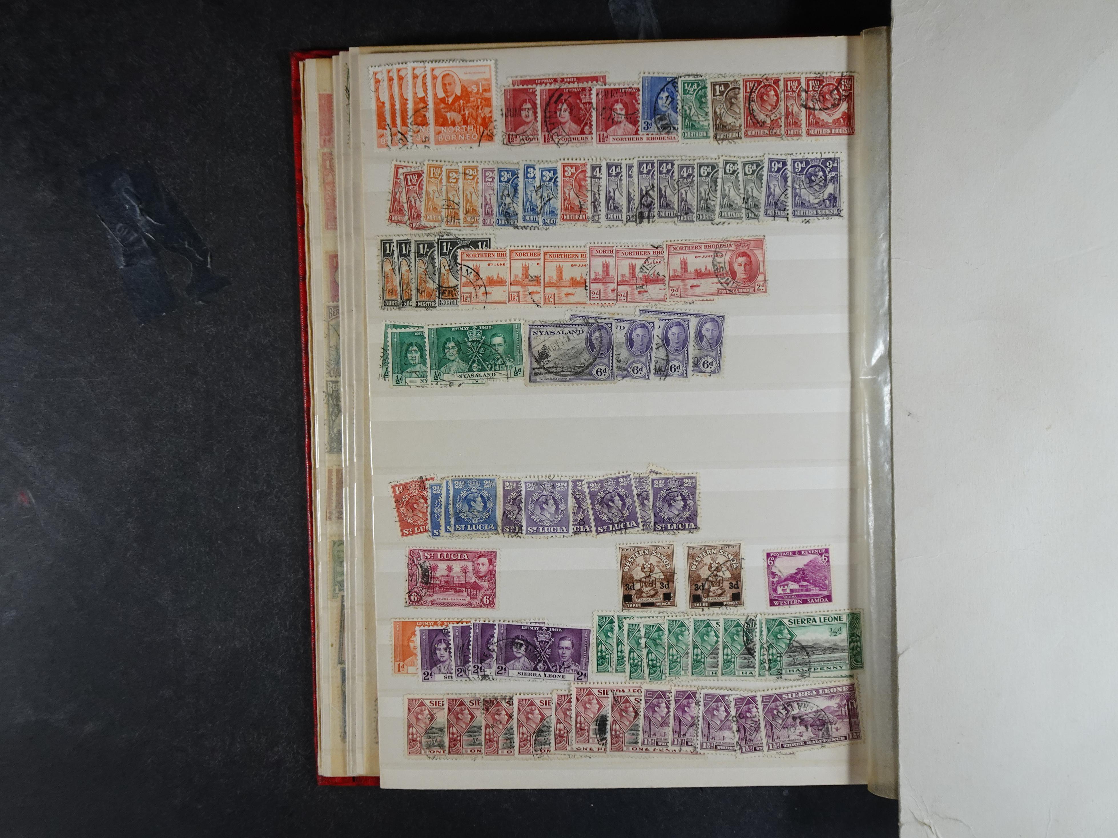 Prachtige stock waaronder betere series Britse gebieden diversen bijzondere stempels. 12