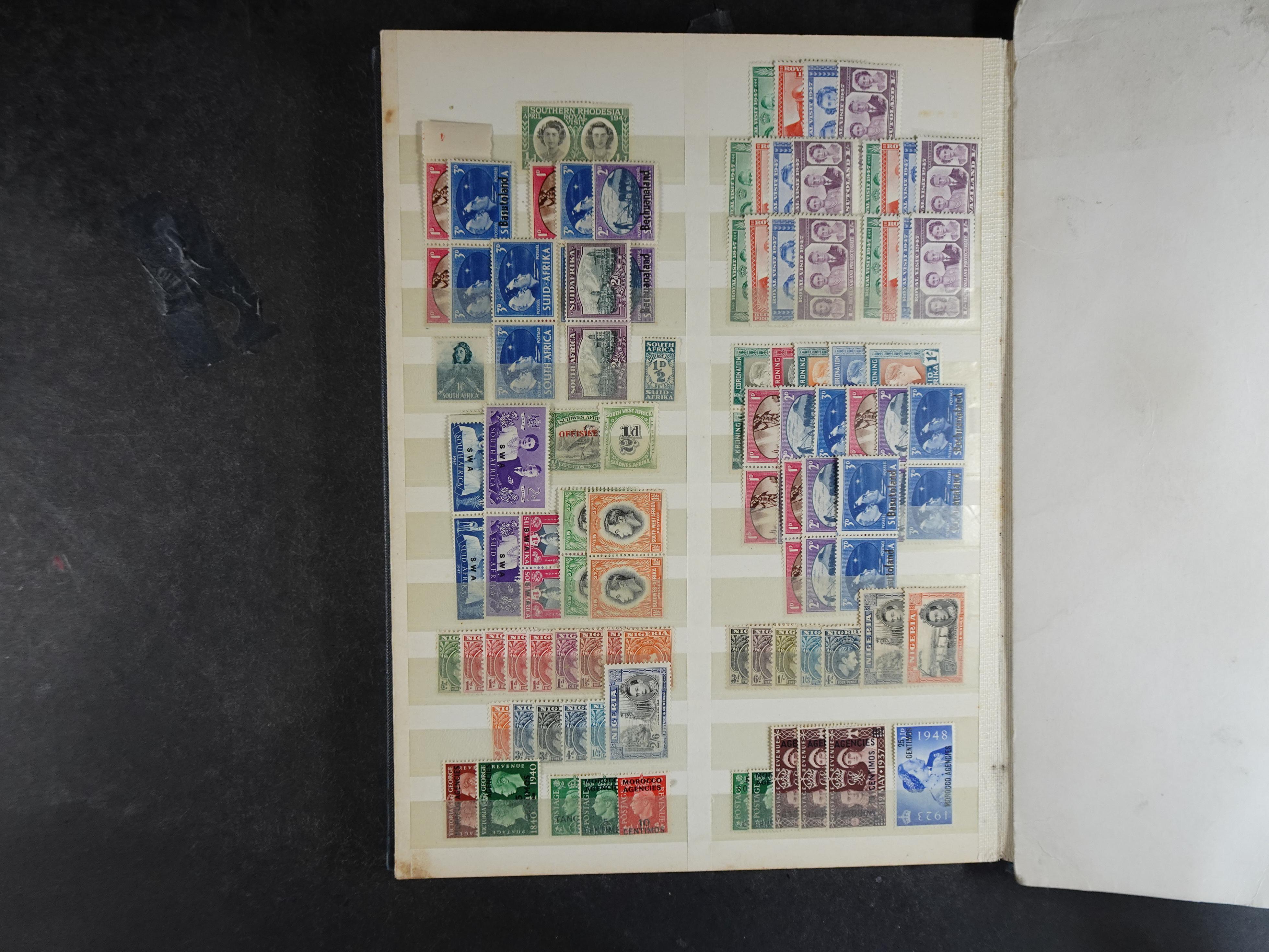 Prachtige stock veel George VI en Elizabeth II.
1e plakker, zeer veel complete series.
Mooi materiaal. 14