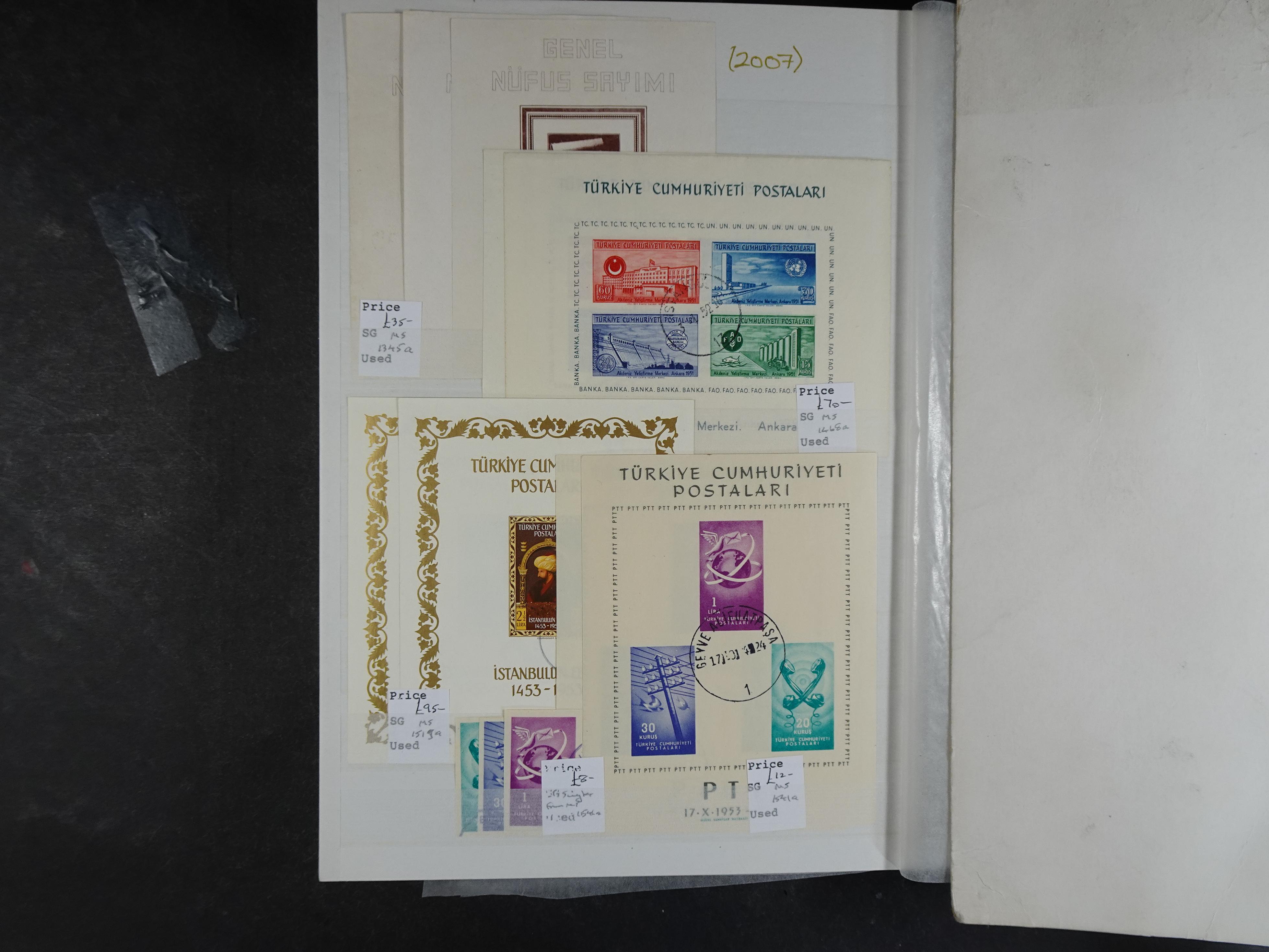 Mooie gebruikte stock met veel beter materiaal.
Hoge cat waarde. 31