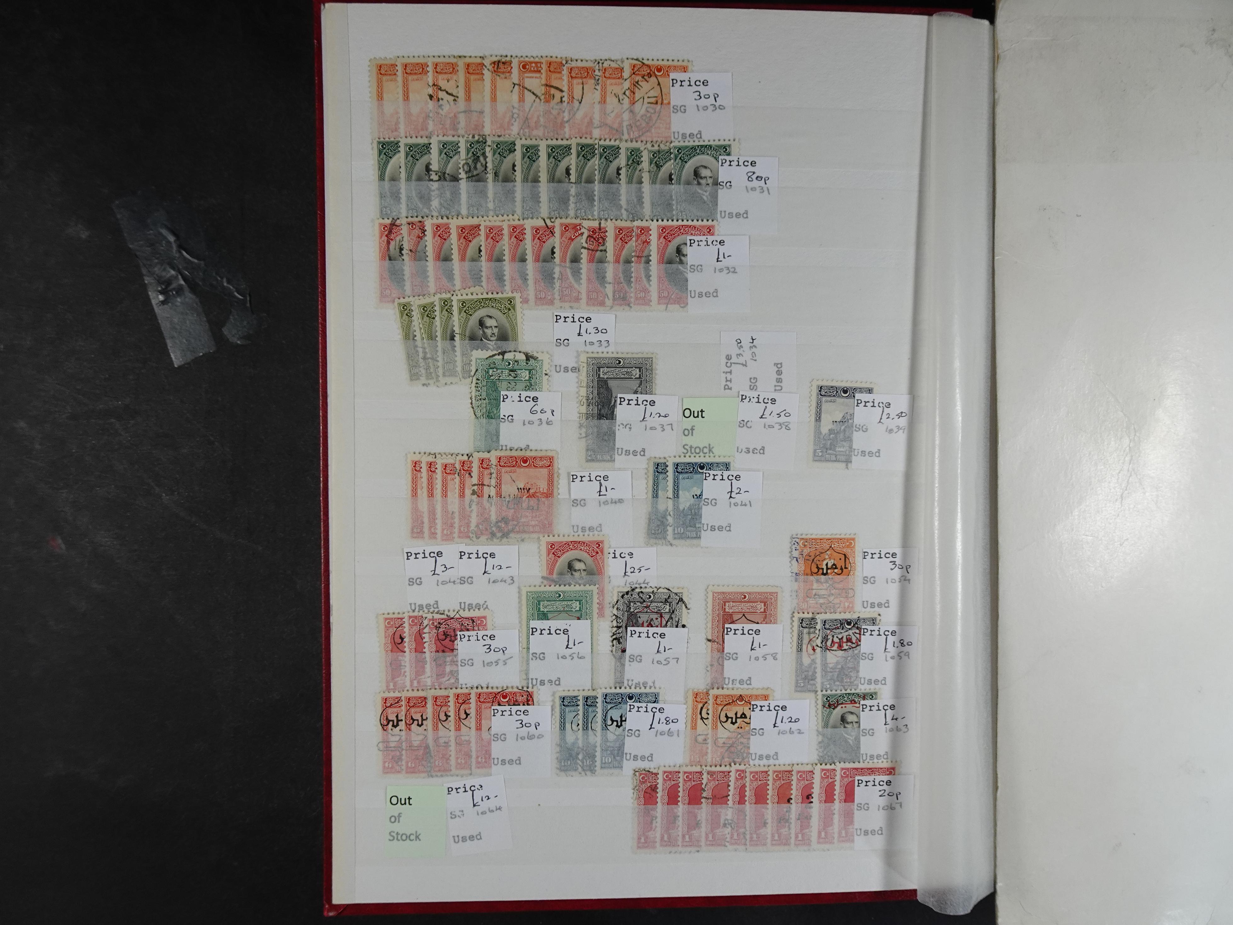 Mooie gebruikte stock met veel beter materiaal.
Hoge cat waarde. 33