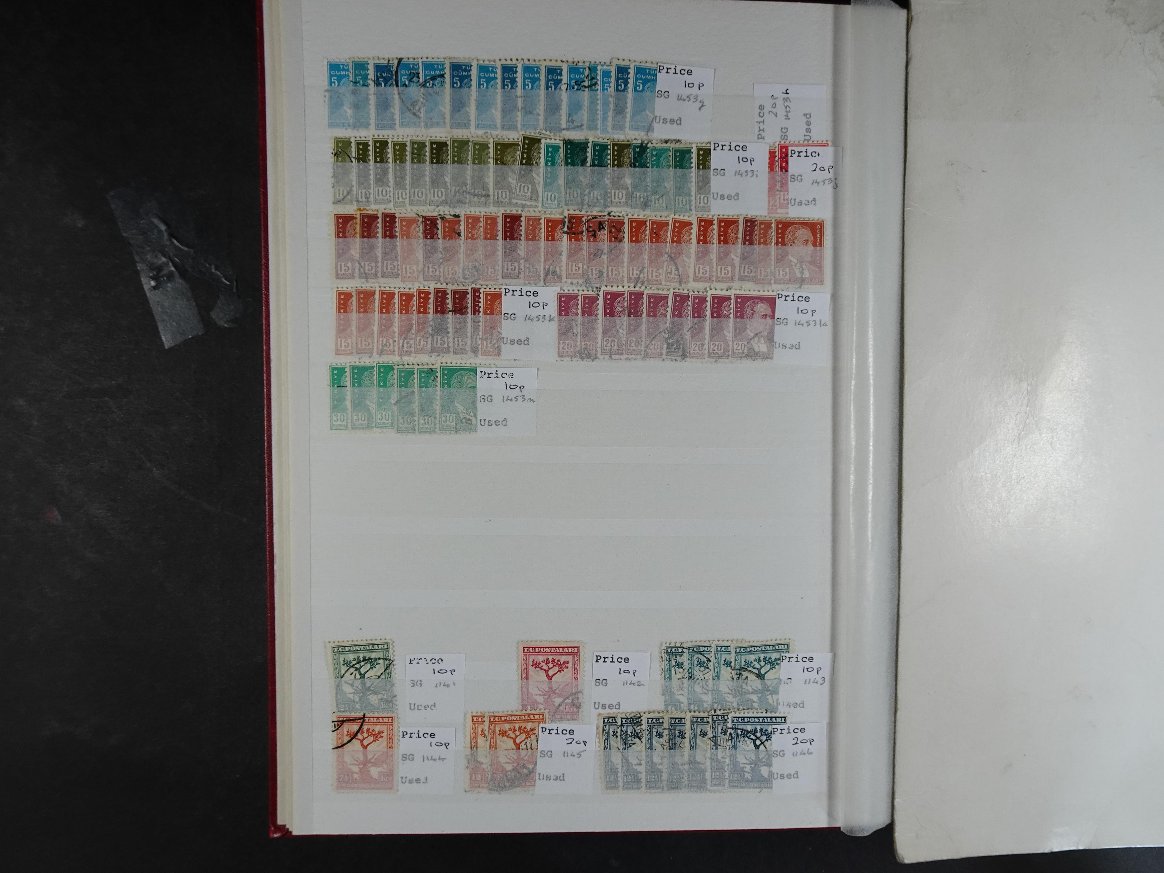 Mooie gebruikte stock met veel beter materiaal.
Hoge cat waarde. 39