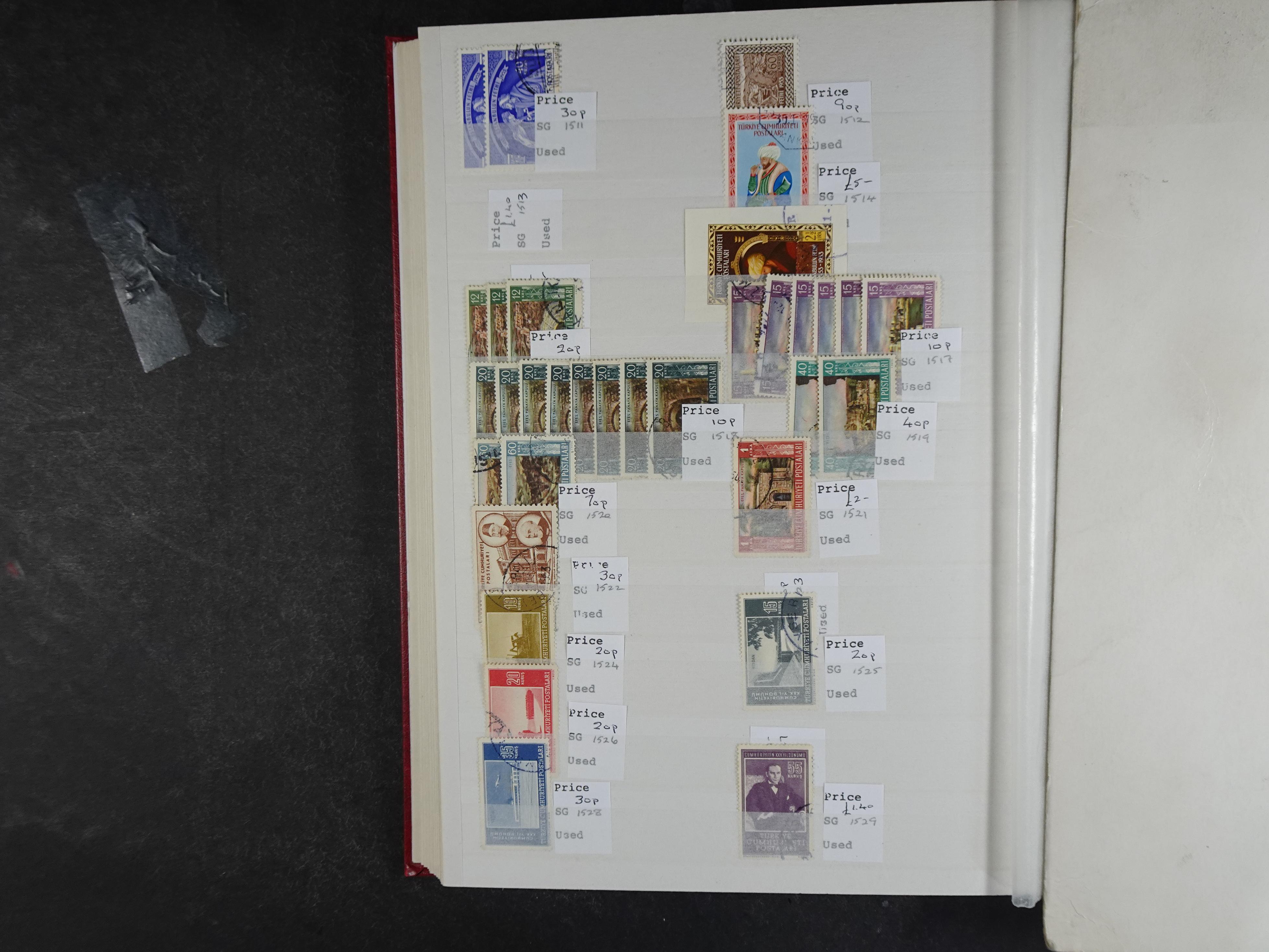 Mooie gebruikte stock met veel beter materiaal.
Hoge cat waarde. 56