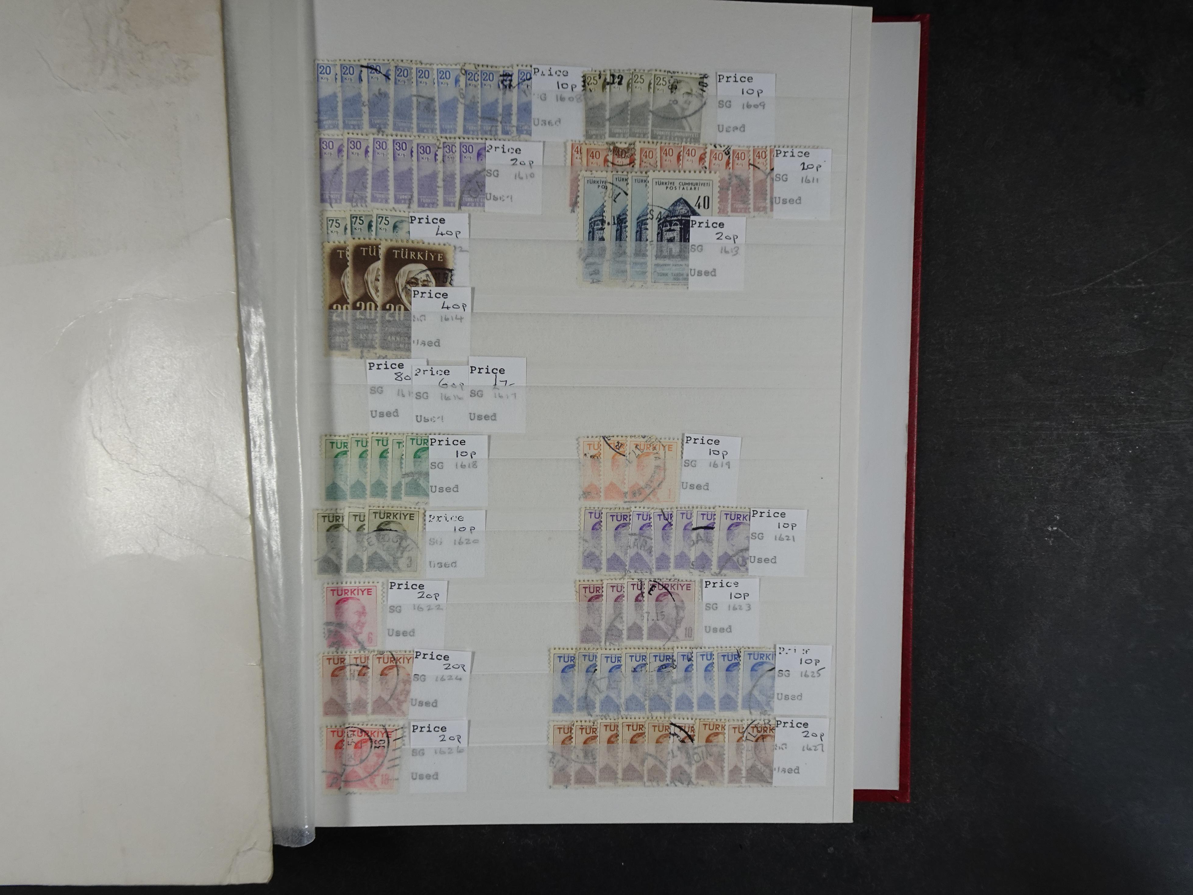 Mooie gebruikte stock met veel beter materiaal.
Hoge cat waarde. 61