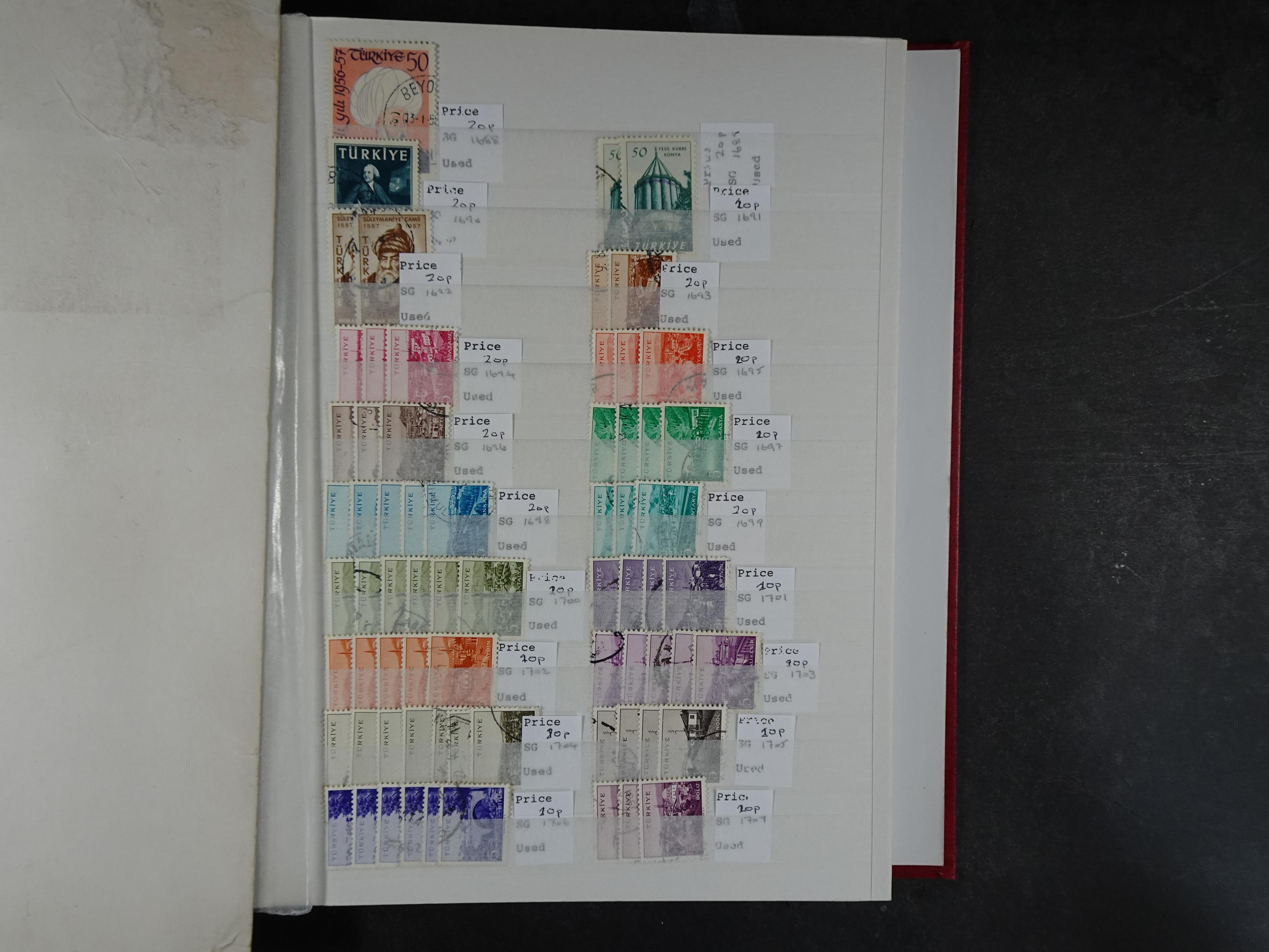 Mooie gebruikte stock met veel beter materiaal.
Hoge cat waarde. 65