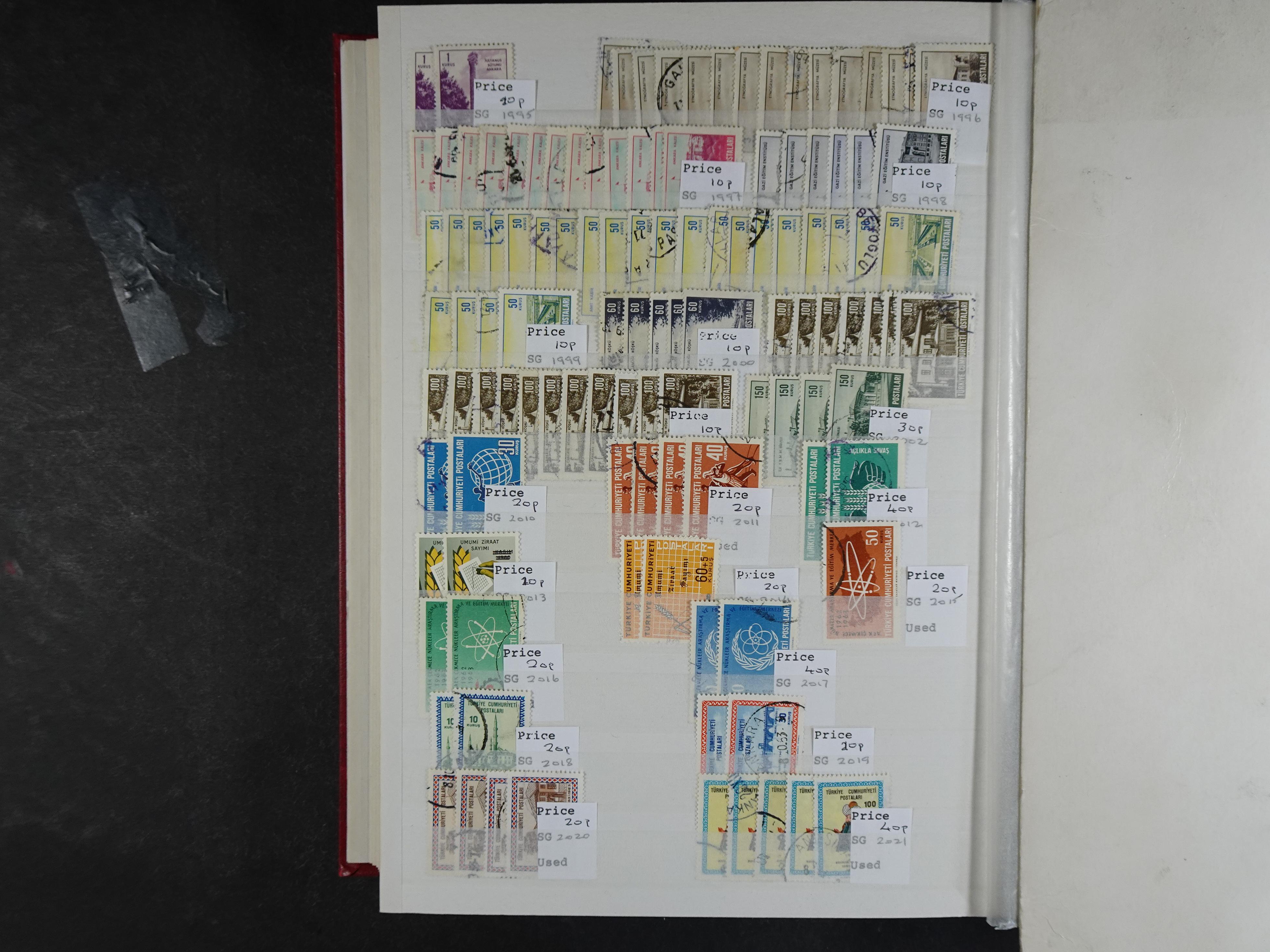 Mooie gebruikte stock met veel beter materiaal.
Hoge cat waarde. 80