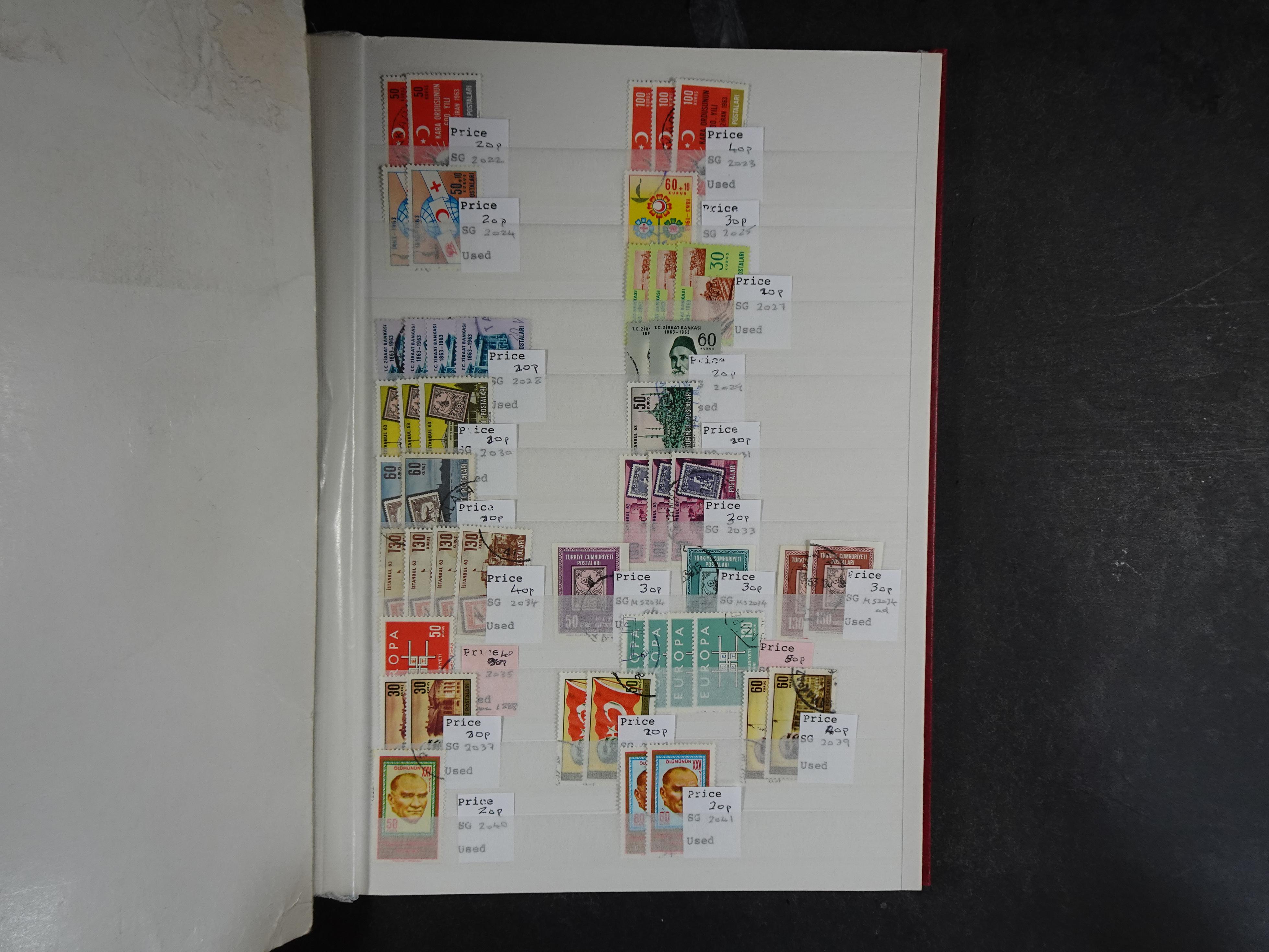 Mooie gebruikte stock met veel beter materiaal.
Hoge cat waarde. 81