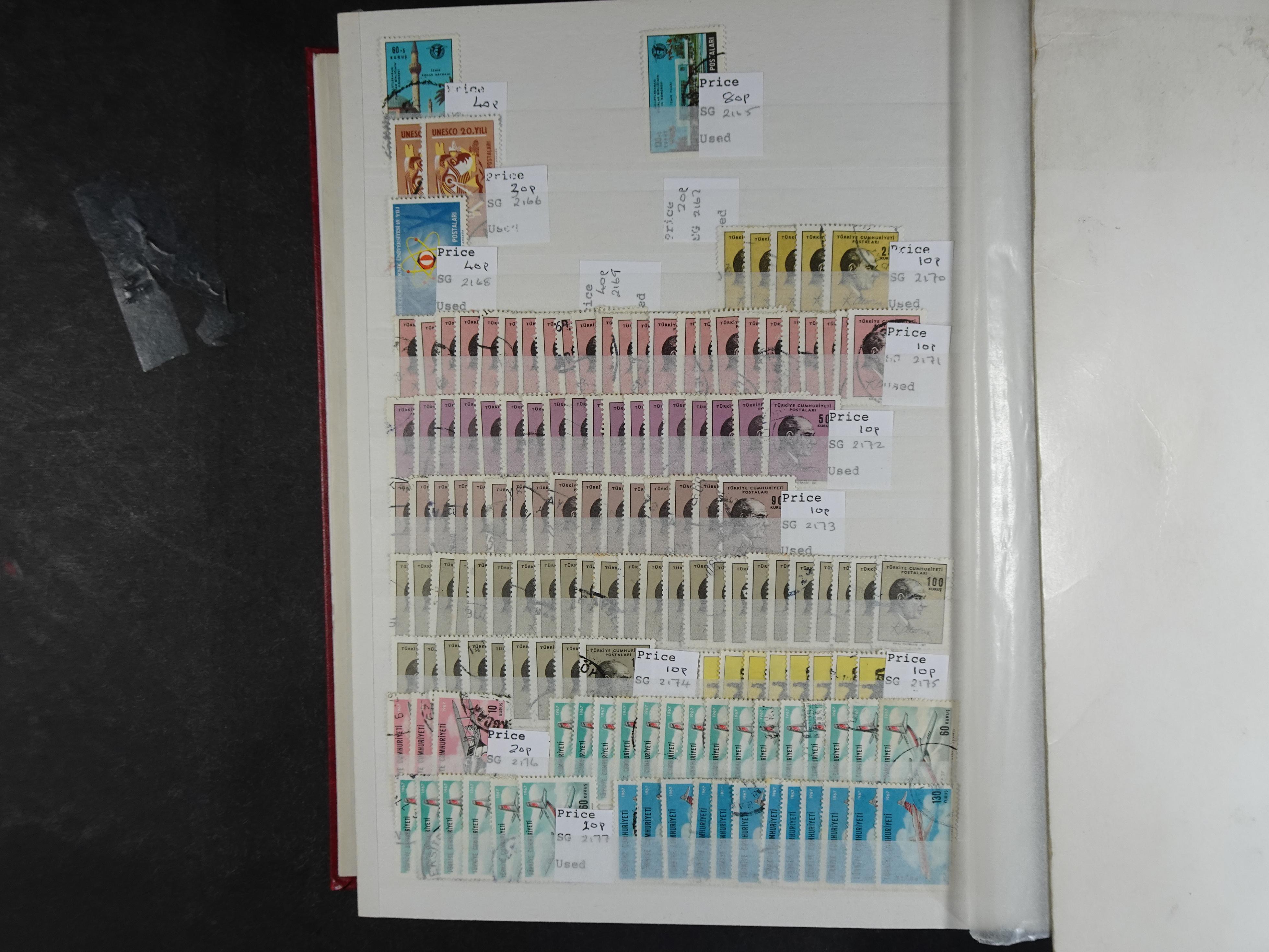 Mooie gebruikte stock met veel beter materiaal.
Hoge cat waarde. 88