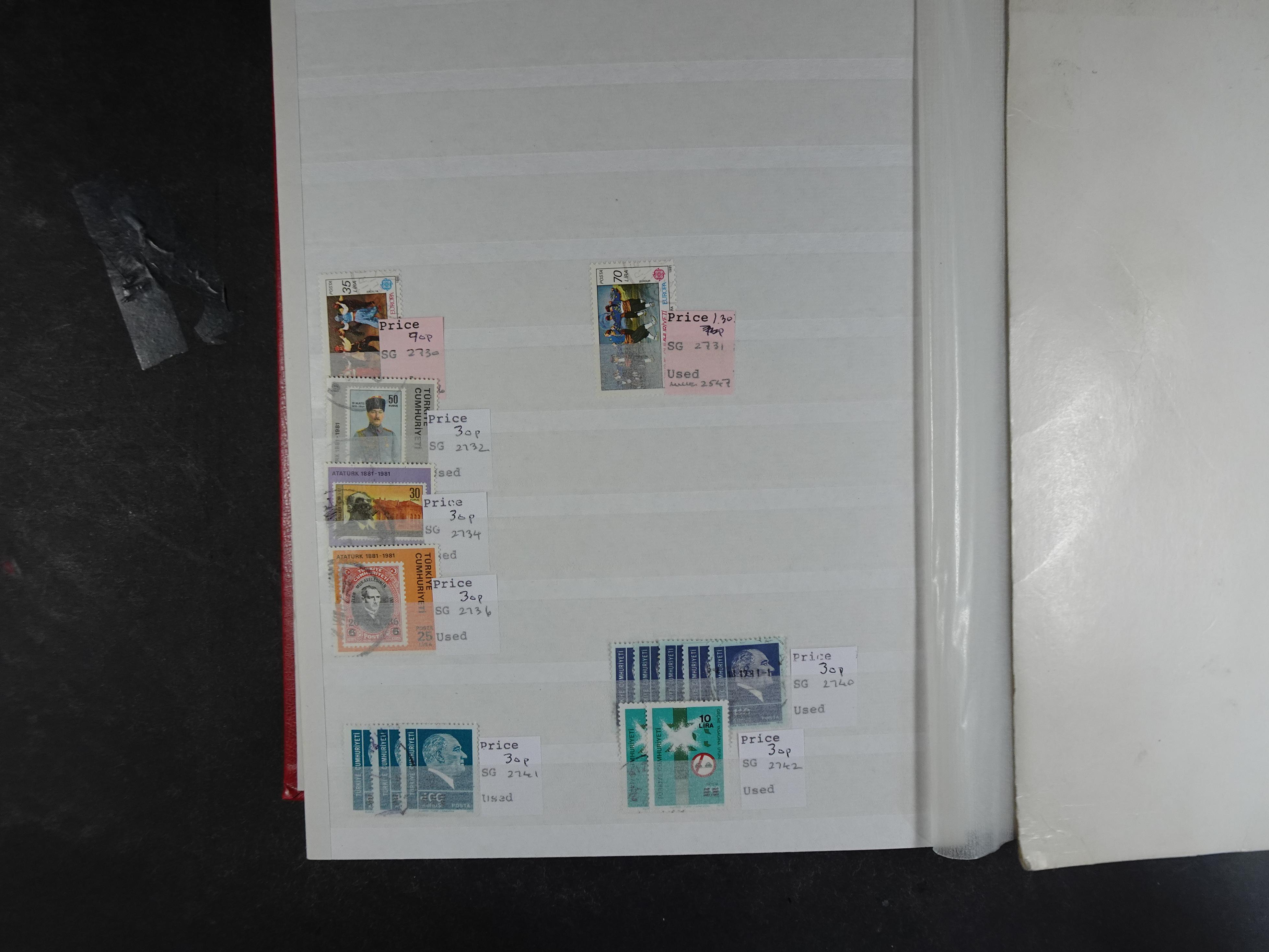 Mooie gebruikte stock met veel beter materiaal.
Hoge cat waarde. 114