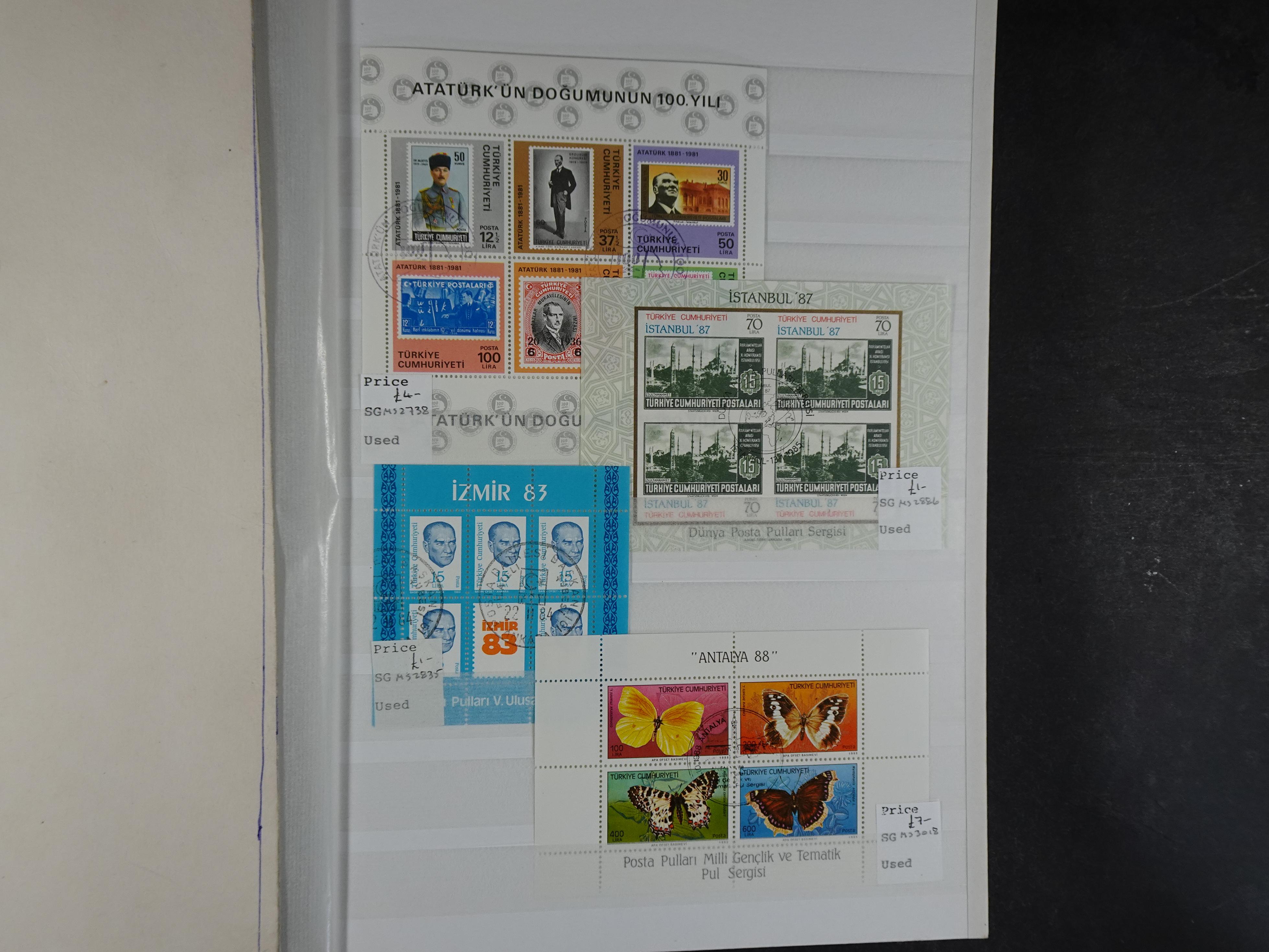 Mooie gebruikte stock met veel beter materiaal.
Hoge cat waarde. 161