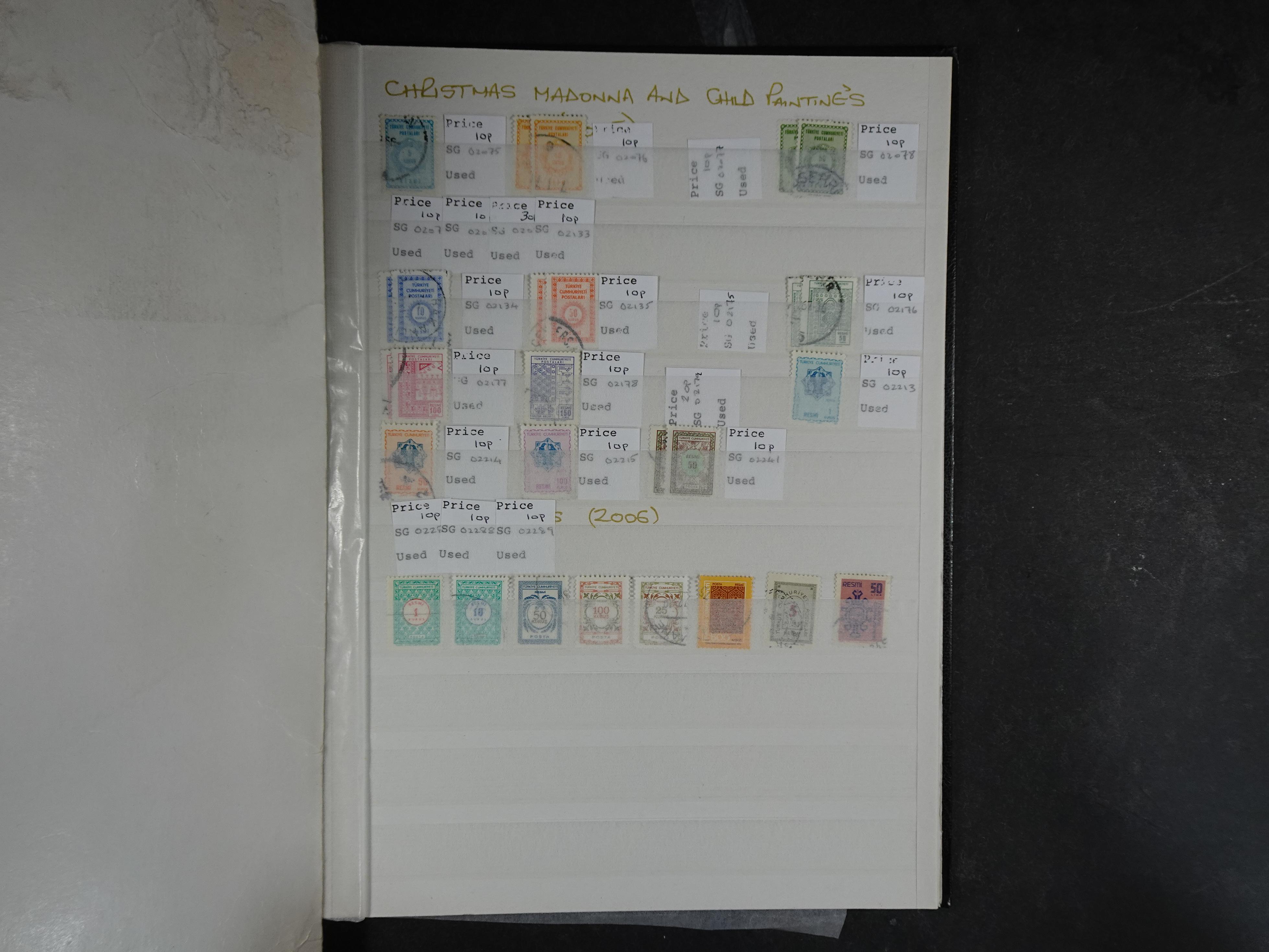 Mooie gebruikte stock met veel beter materiaal.
Hoge cat waarde. 176