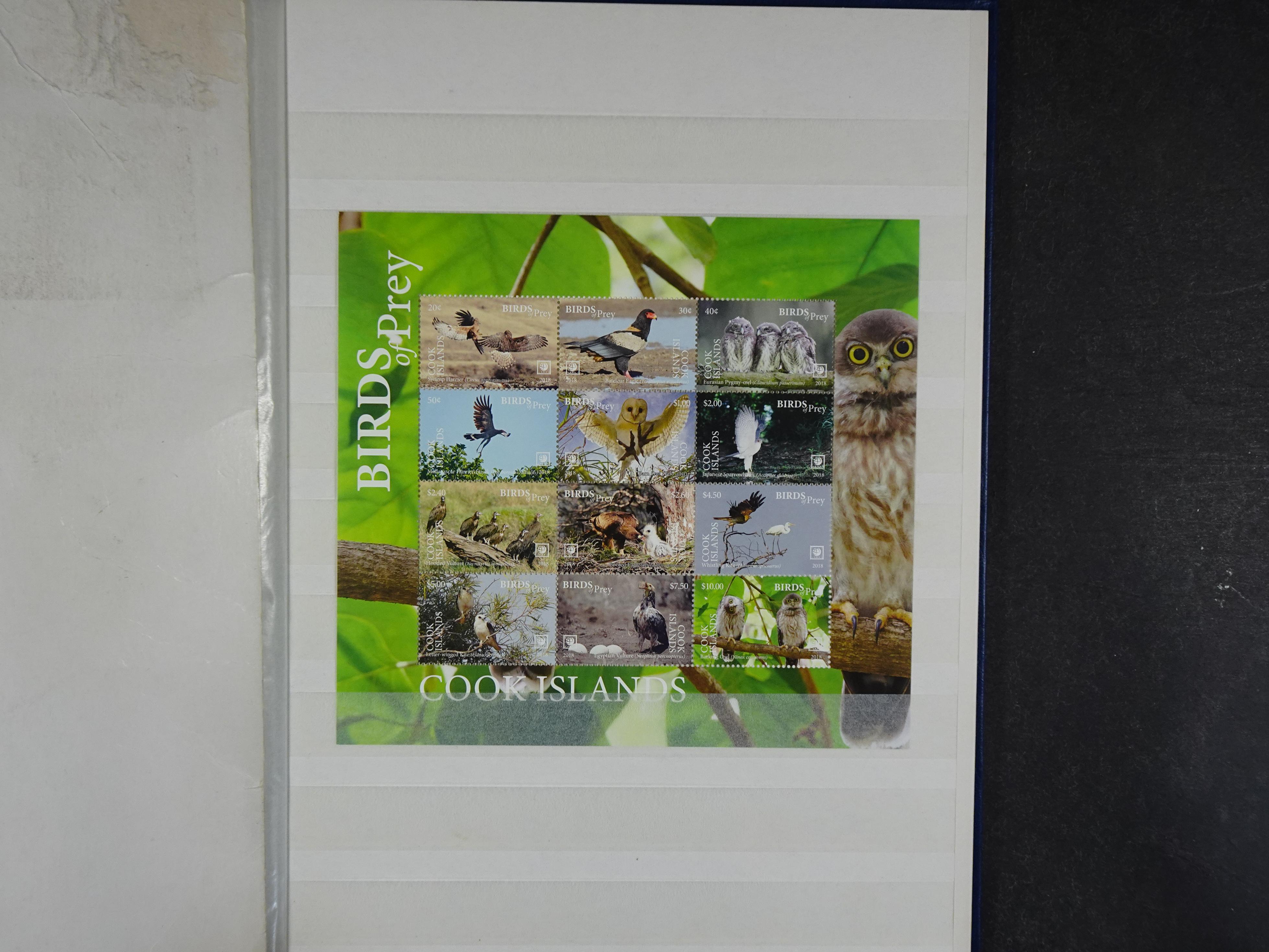 Mooie partij blokken 
Cook Island.
Roof vogels.
Leuke waarde. 2