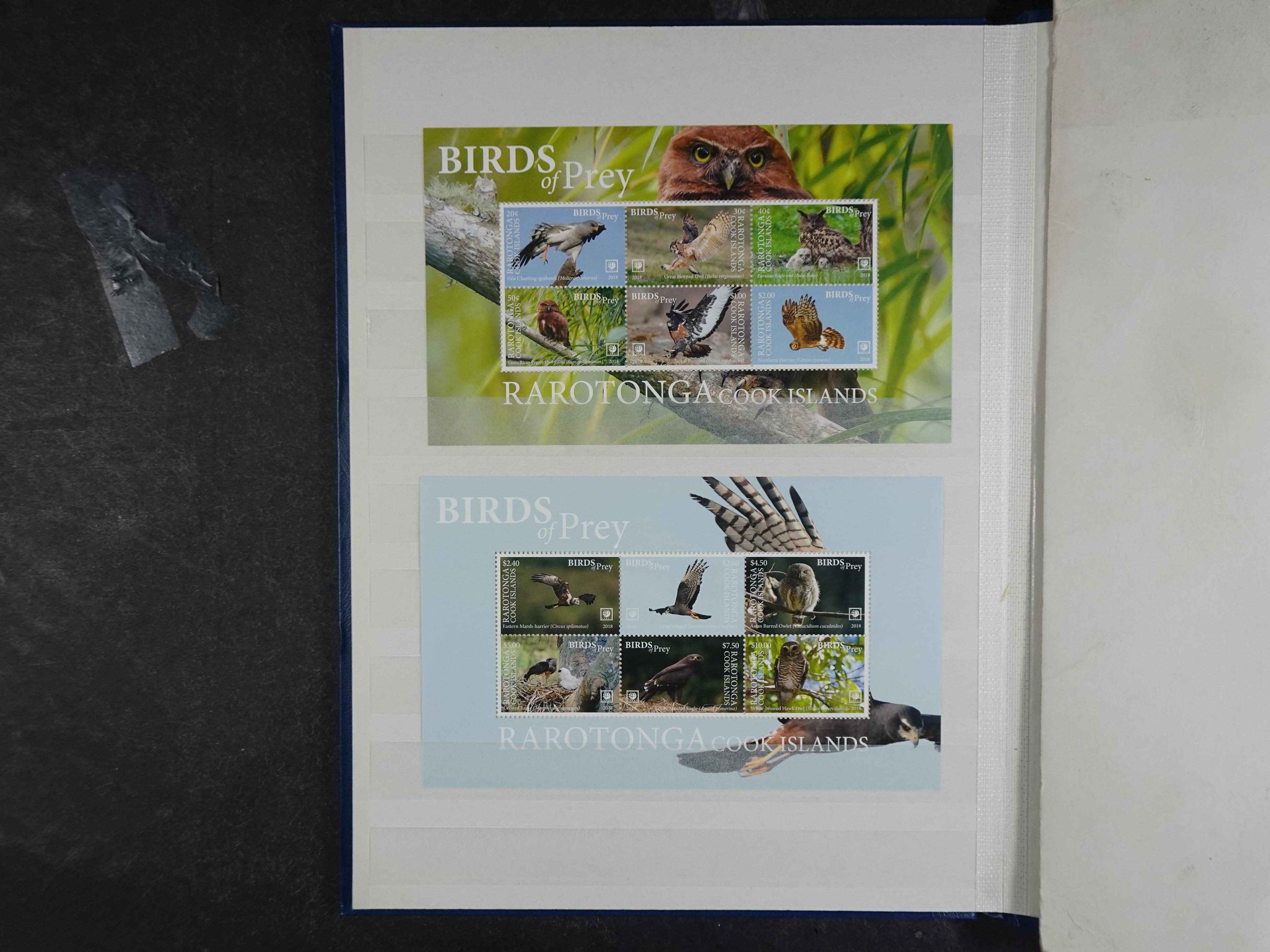 Mooie partij blokken 
Cook Island.
Roof vogels.
Leuke waarde. 9