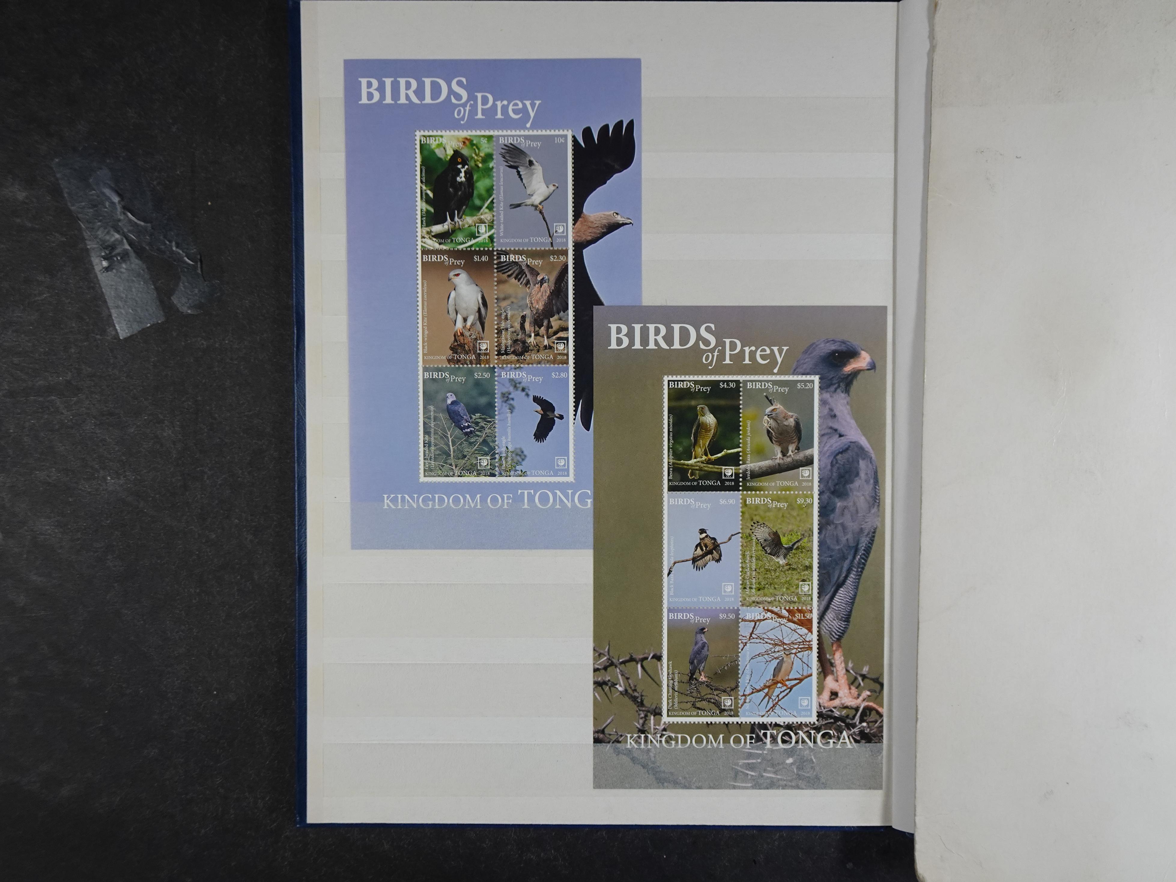 Mooie partij blokken 
Cook Island.
Roof vogels.
Leuke waarde. 11