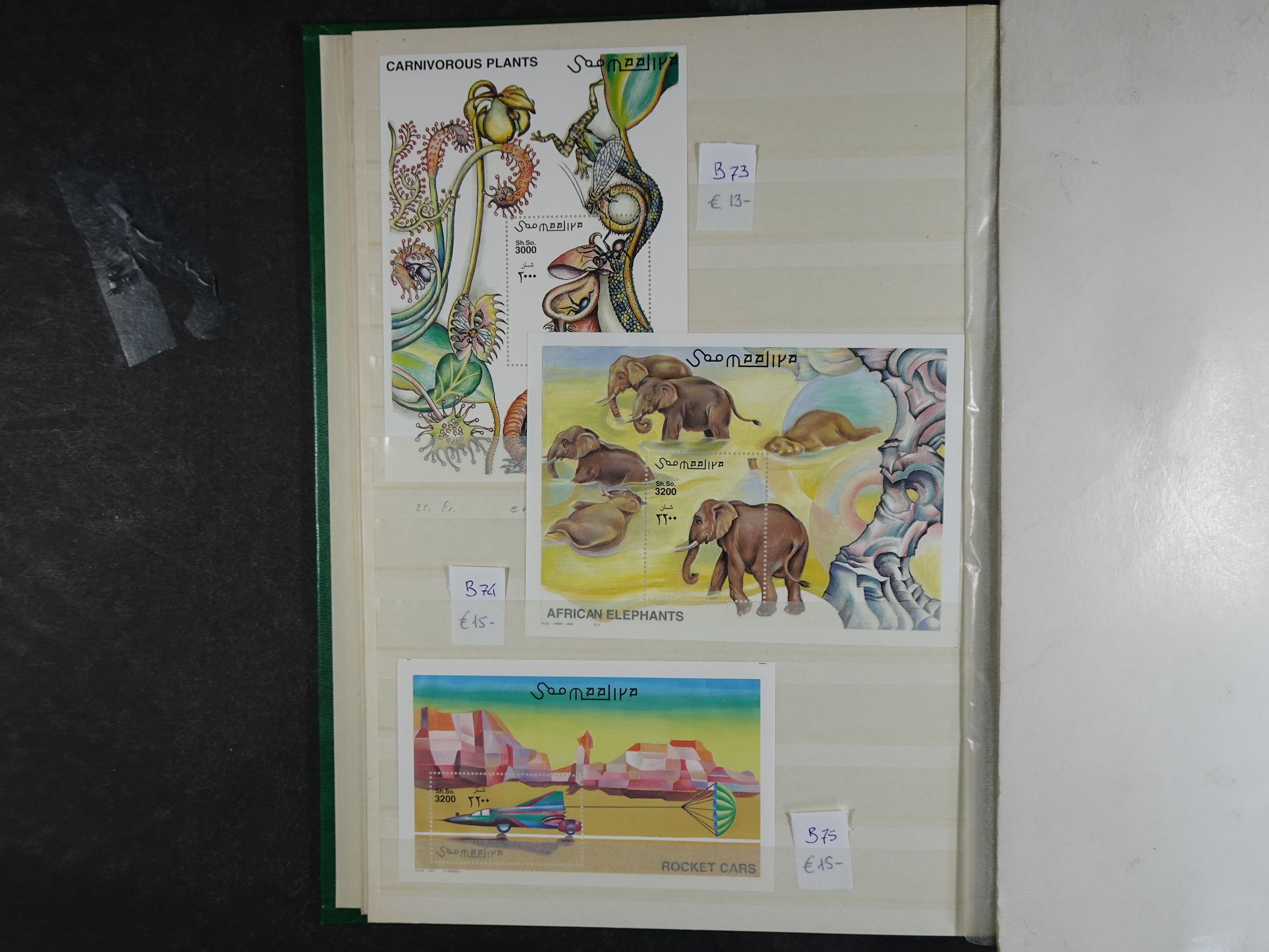 Mooie collectie veel motief. 
Hoge cat waarde. 8